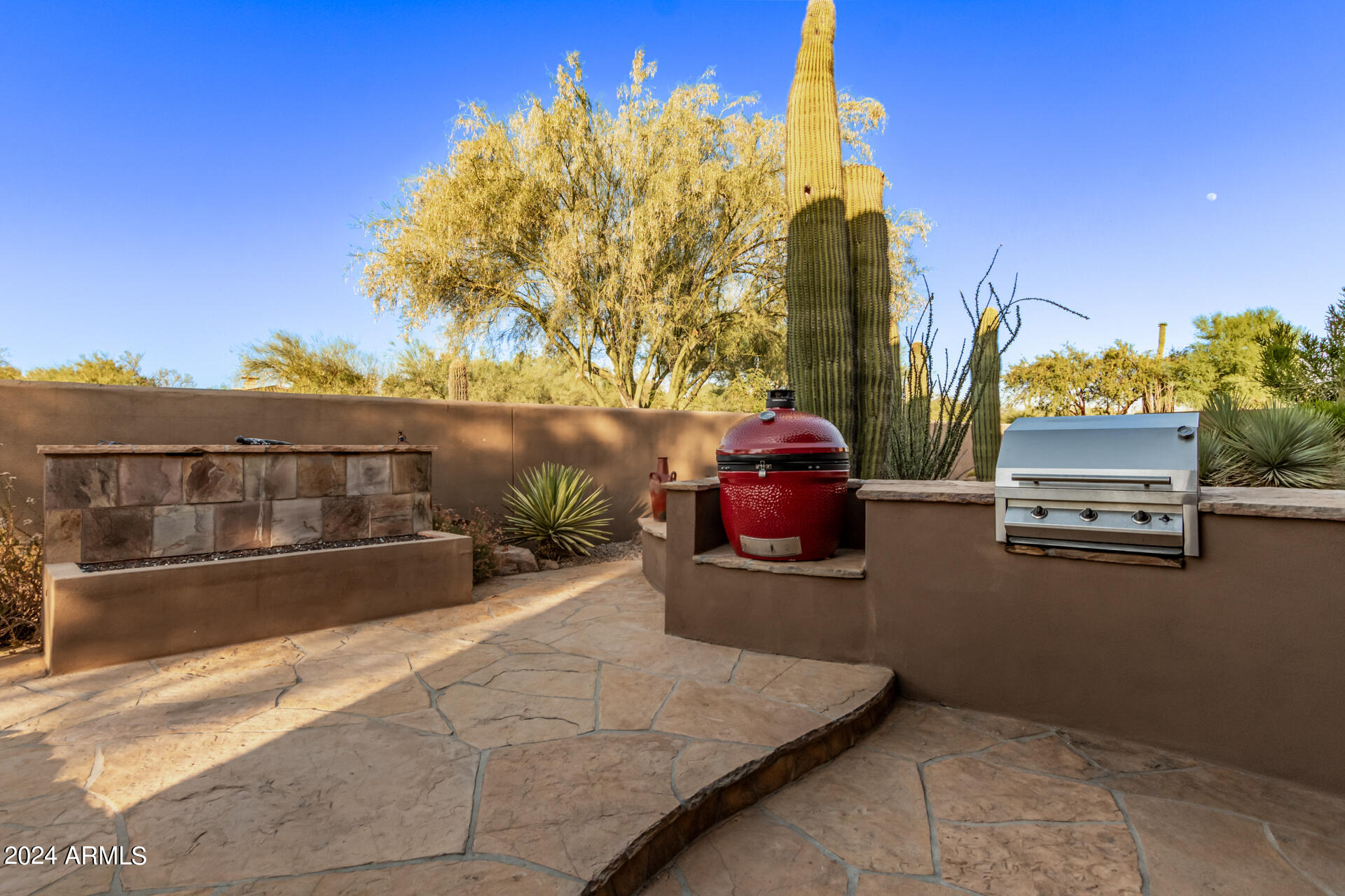 8132 E WINDWOOD Lane