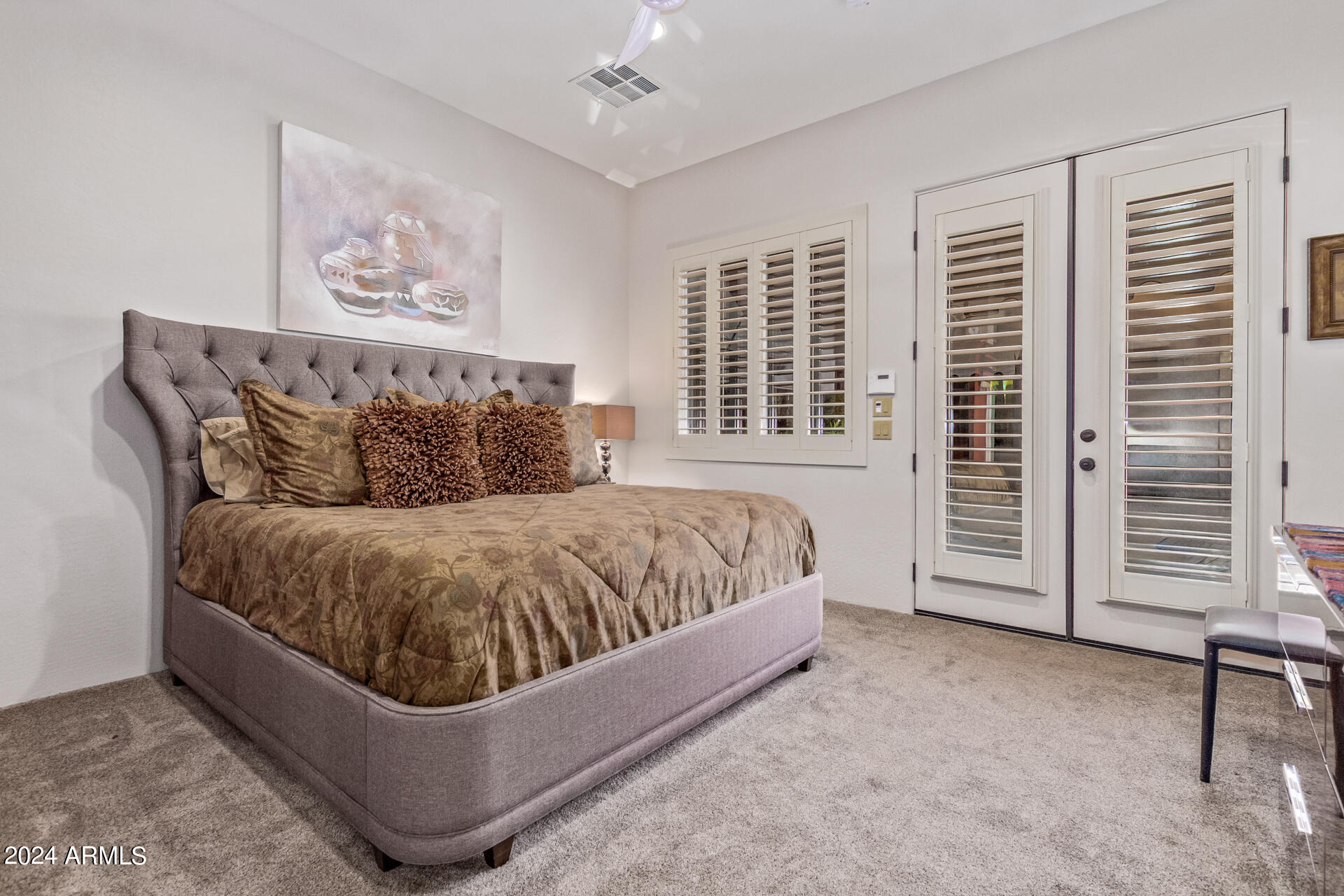 8132 E WINDWOOD Lane