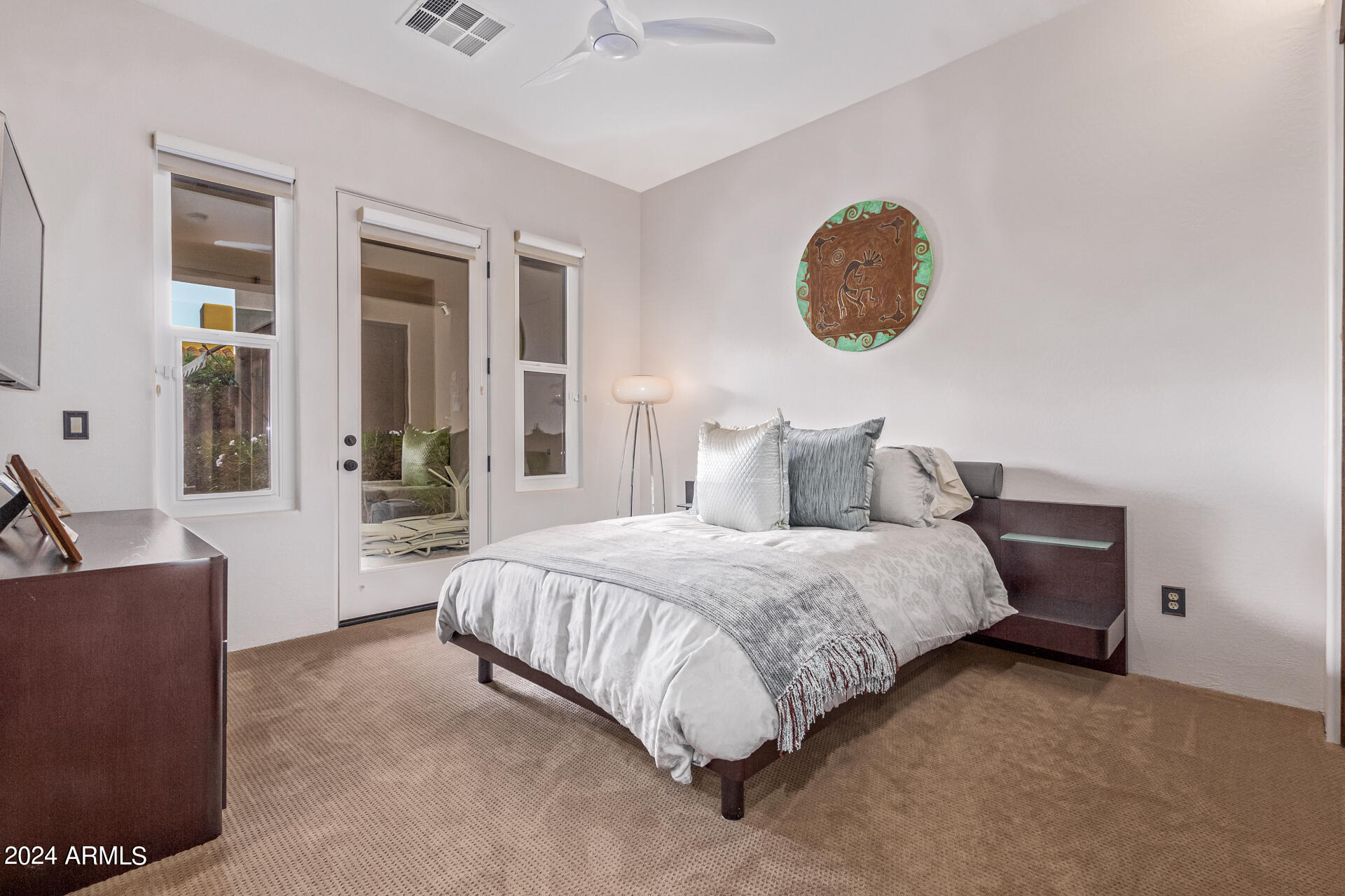 8132 E WINDWOOD Lane