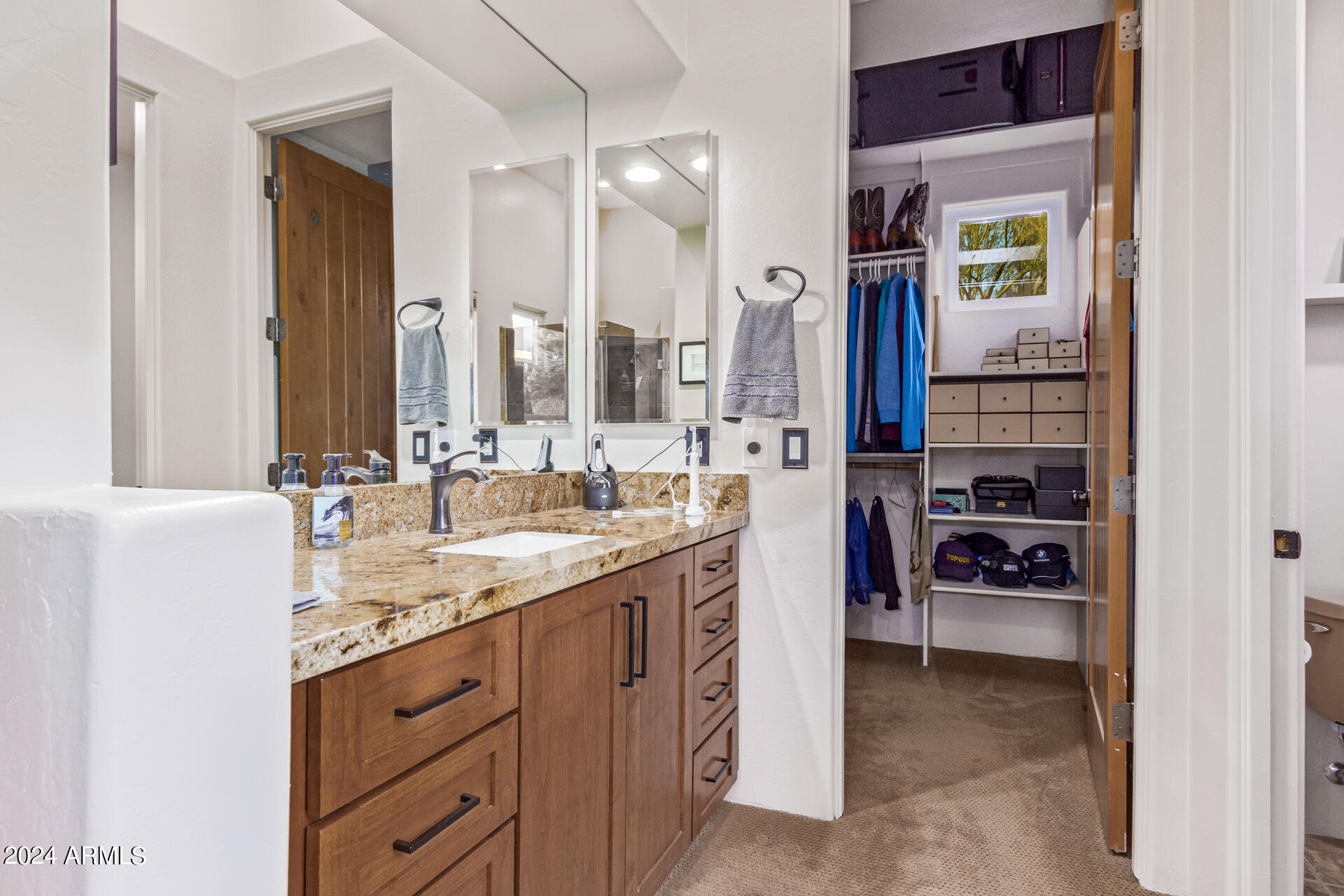 8132 E WINDWOOD Lane