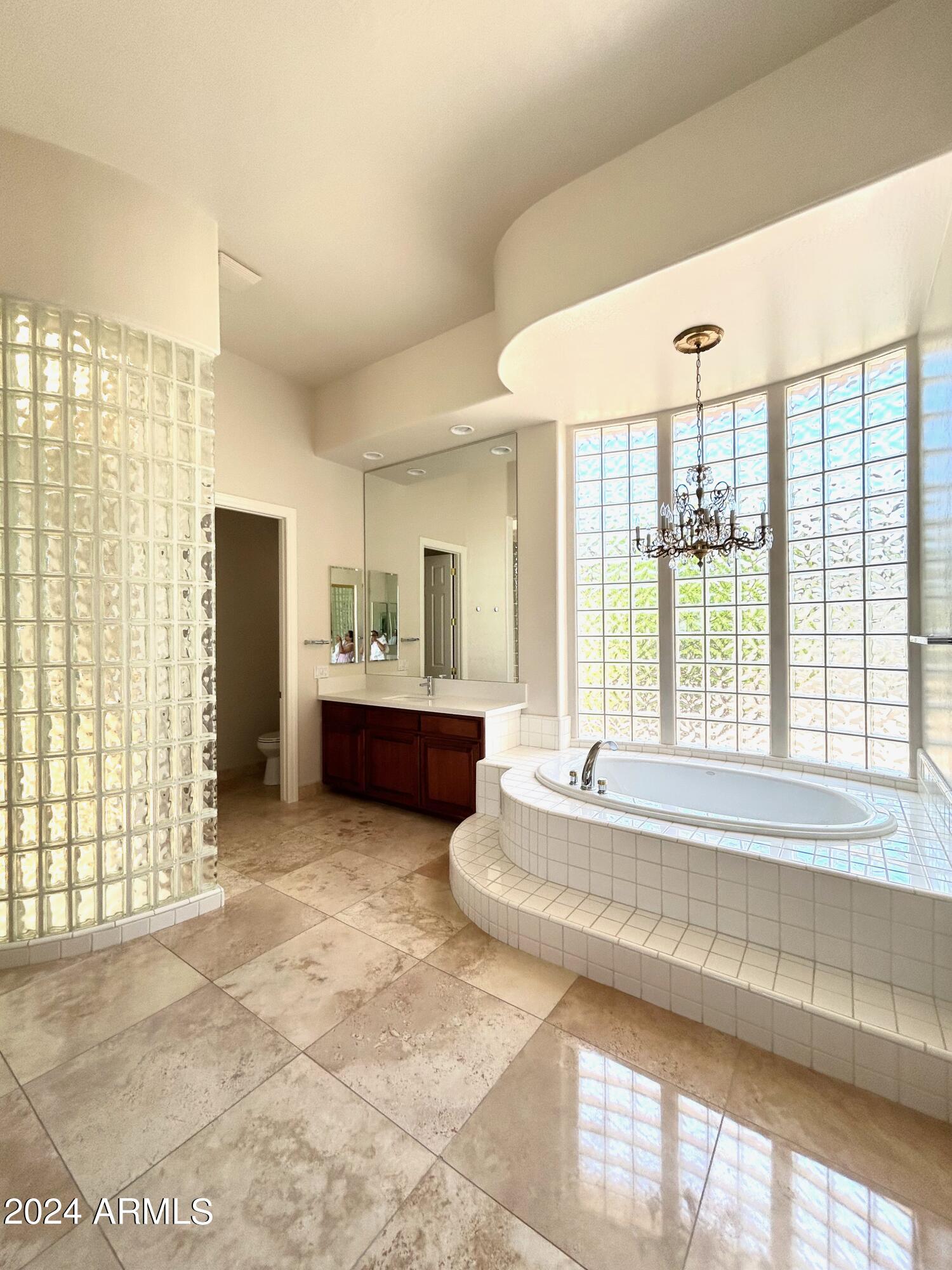 7484 E PONTEBELLA Drive