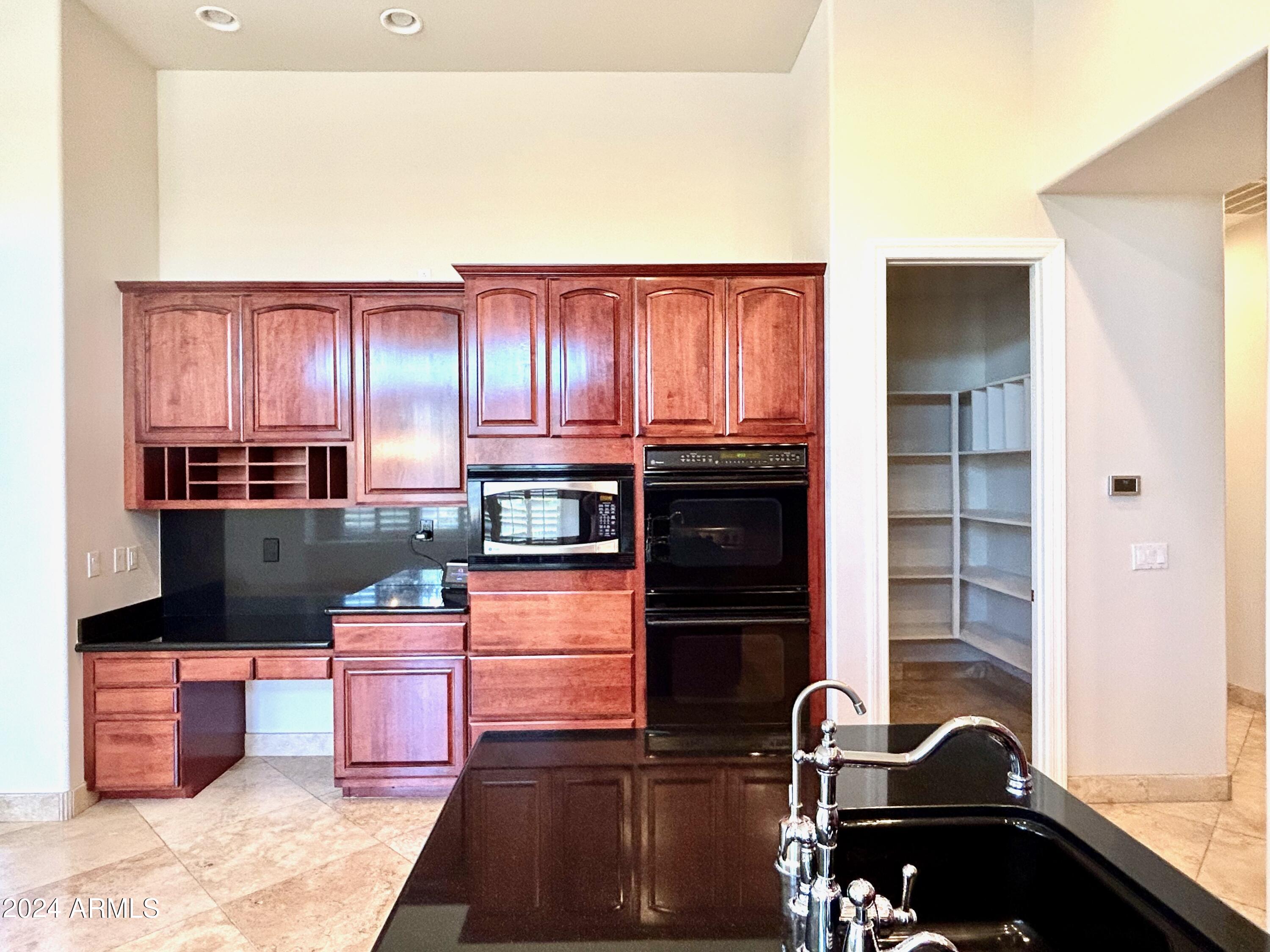 7484 E PONTEBELLA Drive