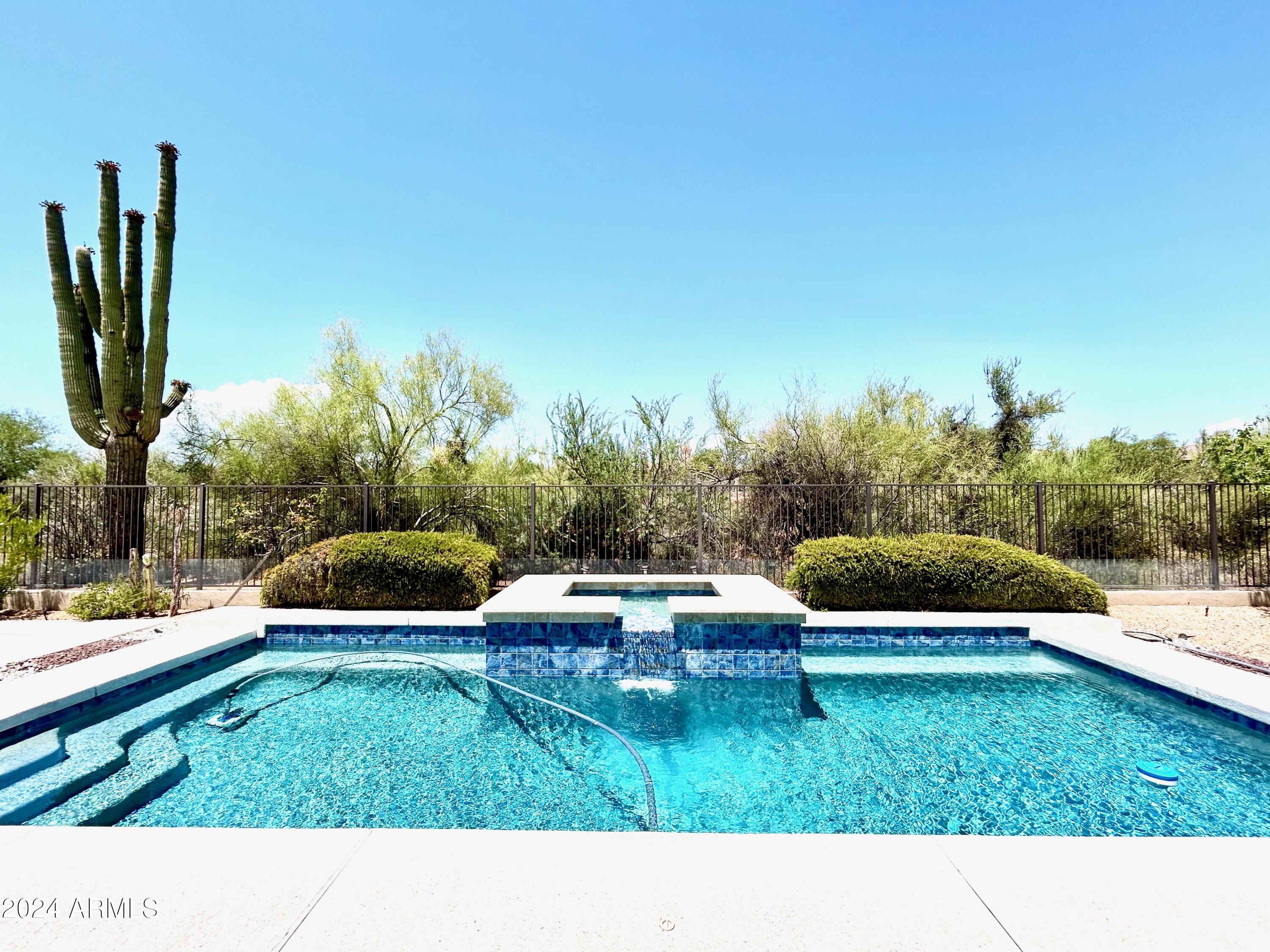 7484 E PONTEBELLA Drive