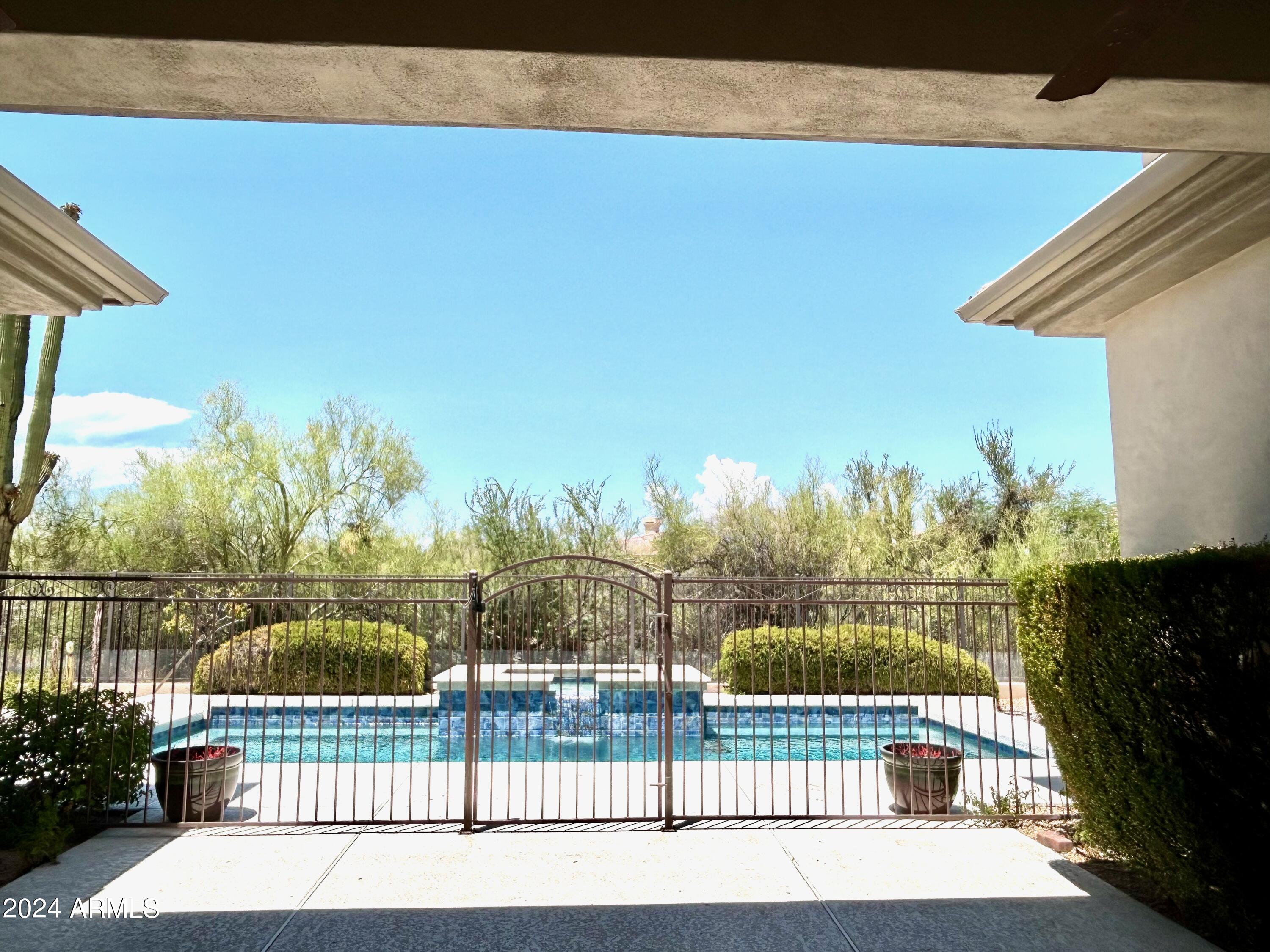 7484 E PONTEBELLA Drive