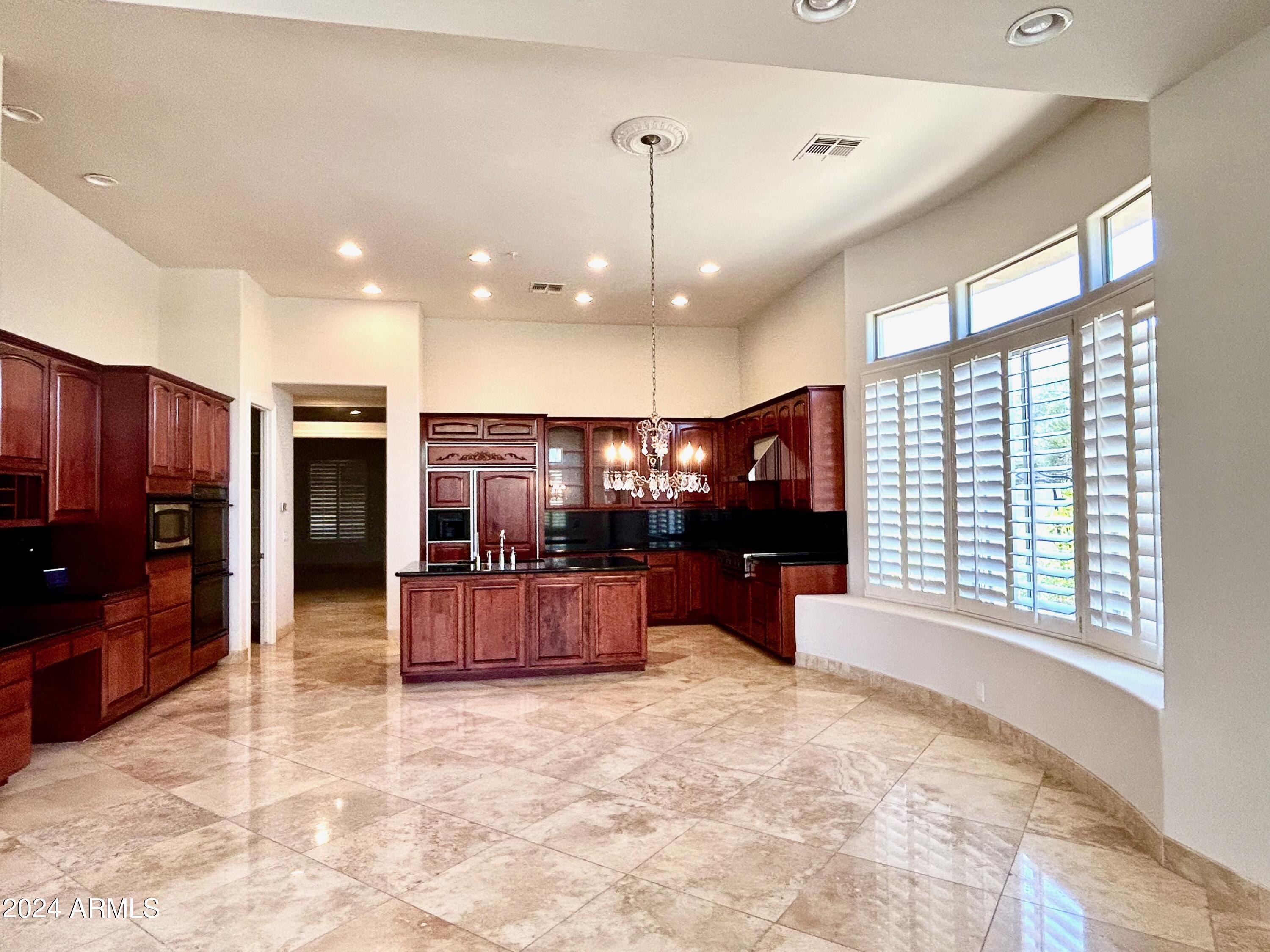 7484 E PONTEBELLA Drive