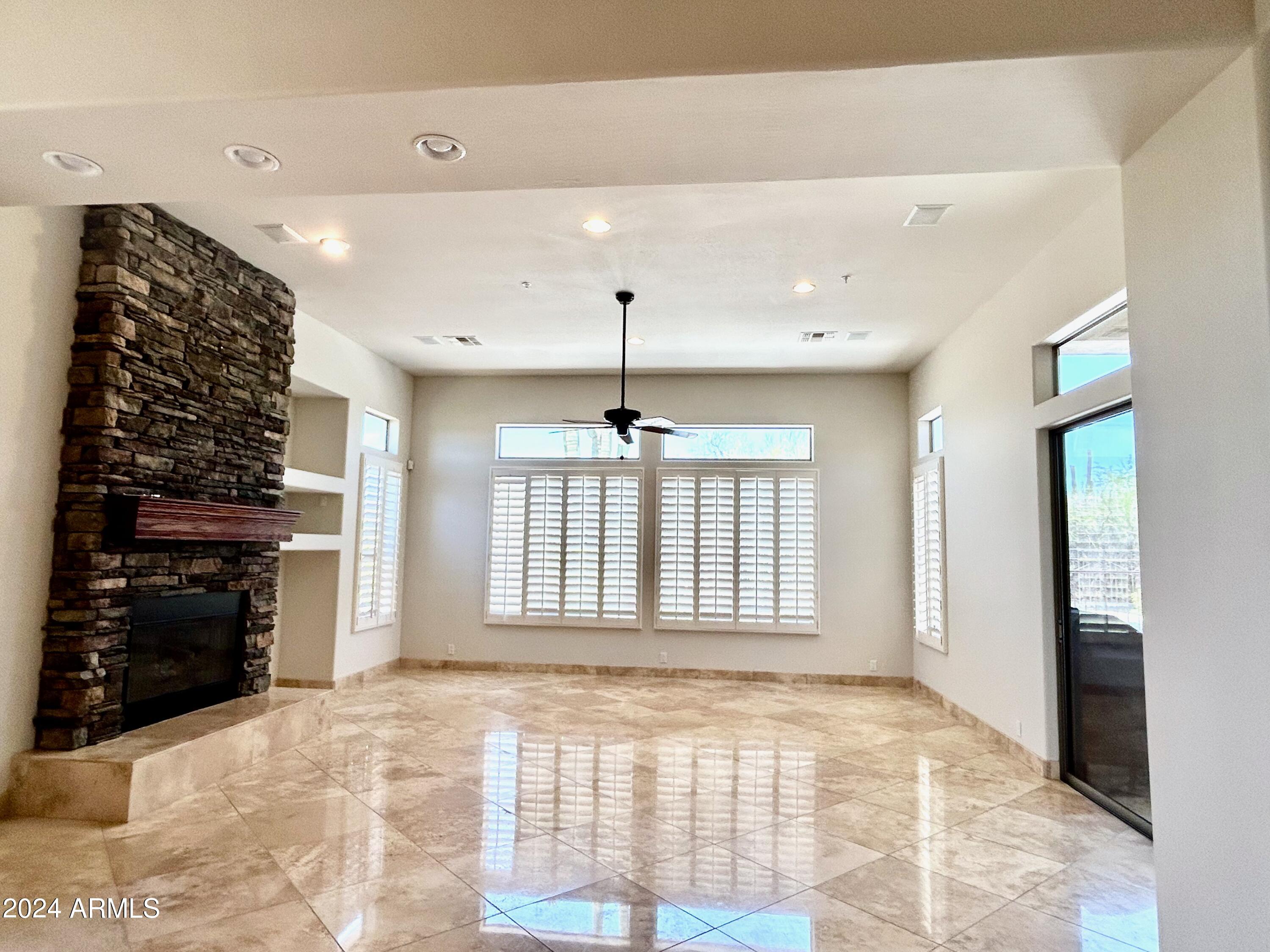 7484 E PONTEBELLA Drive