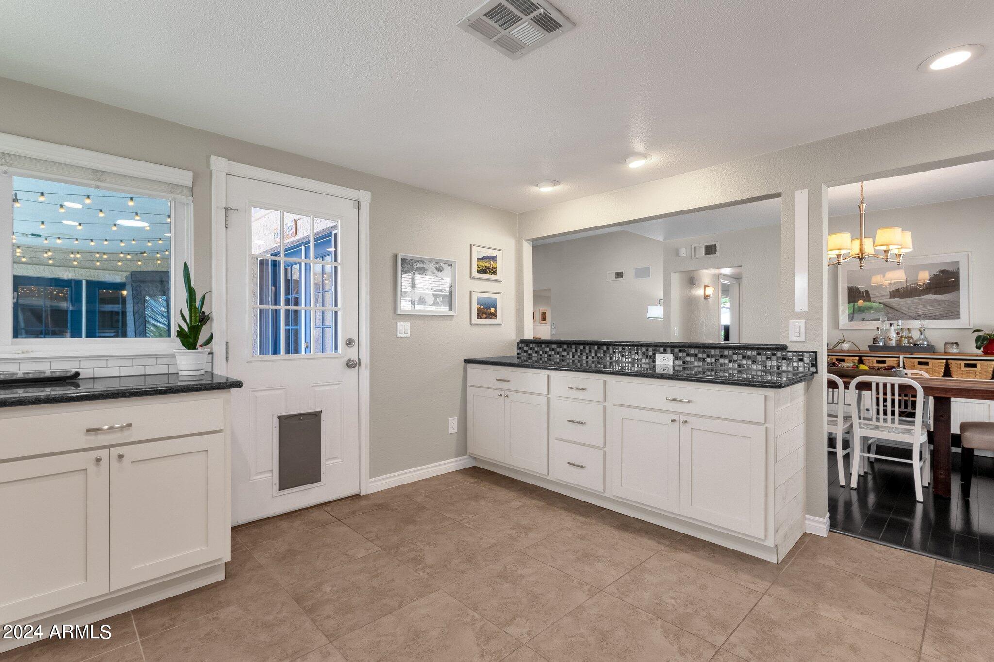 7401 E TURQUOISE Avenue