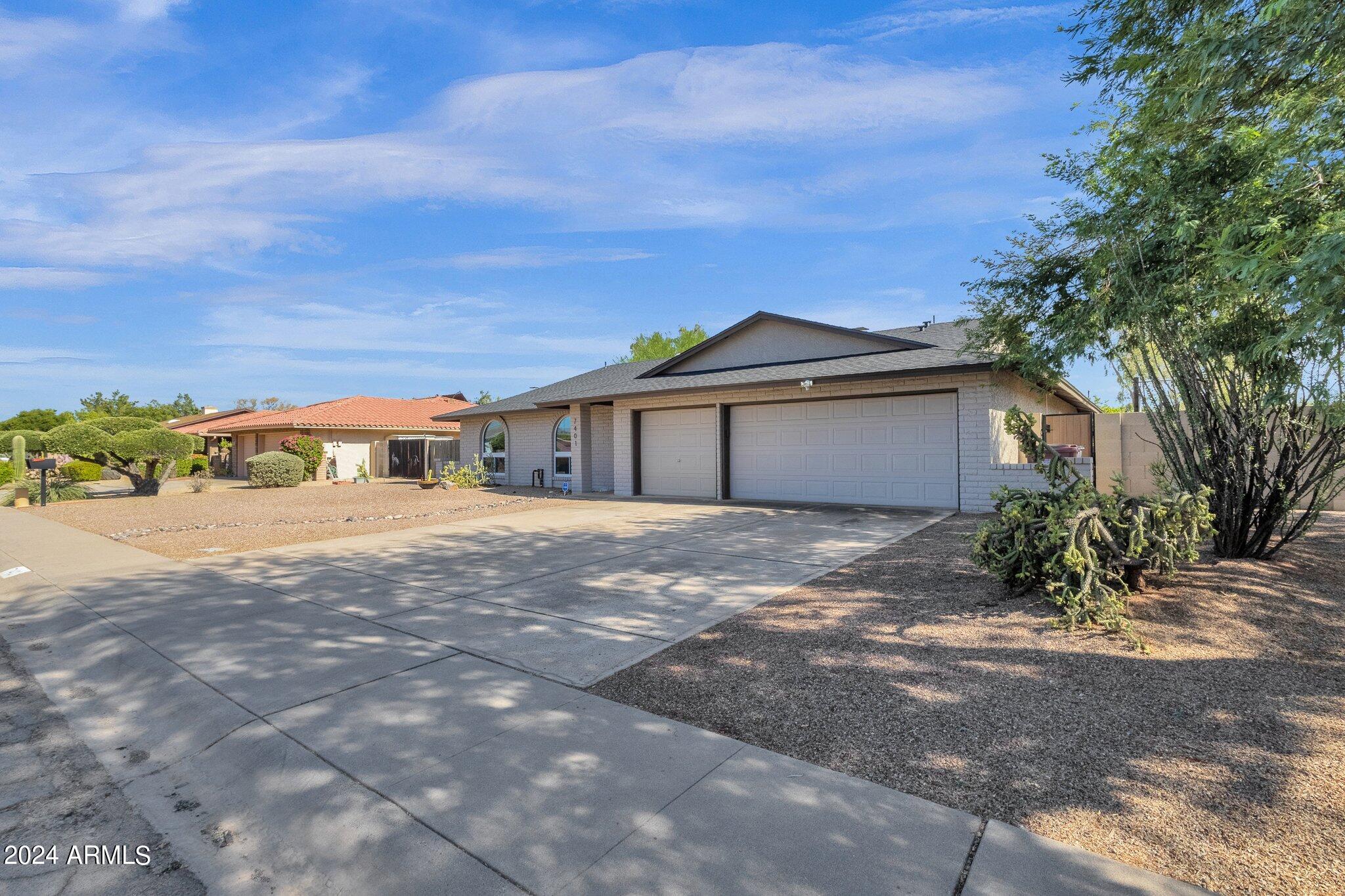 7401 E TURQUOISE Avenue