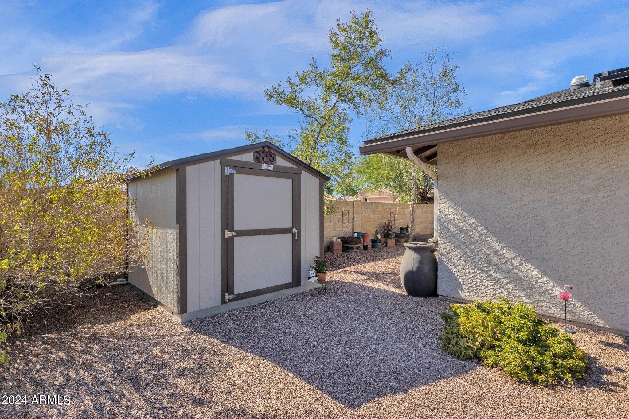 7401 E TURQUOISE Avenue