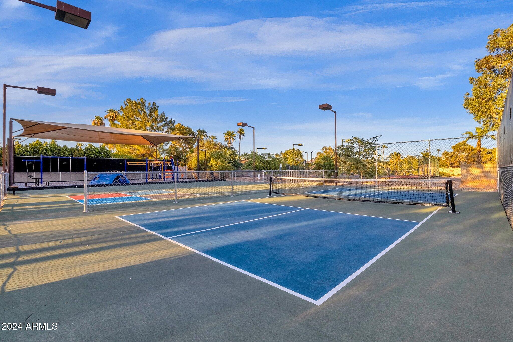 7401 E TURQUOISE Avenue