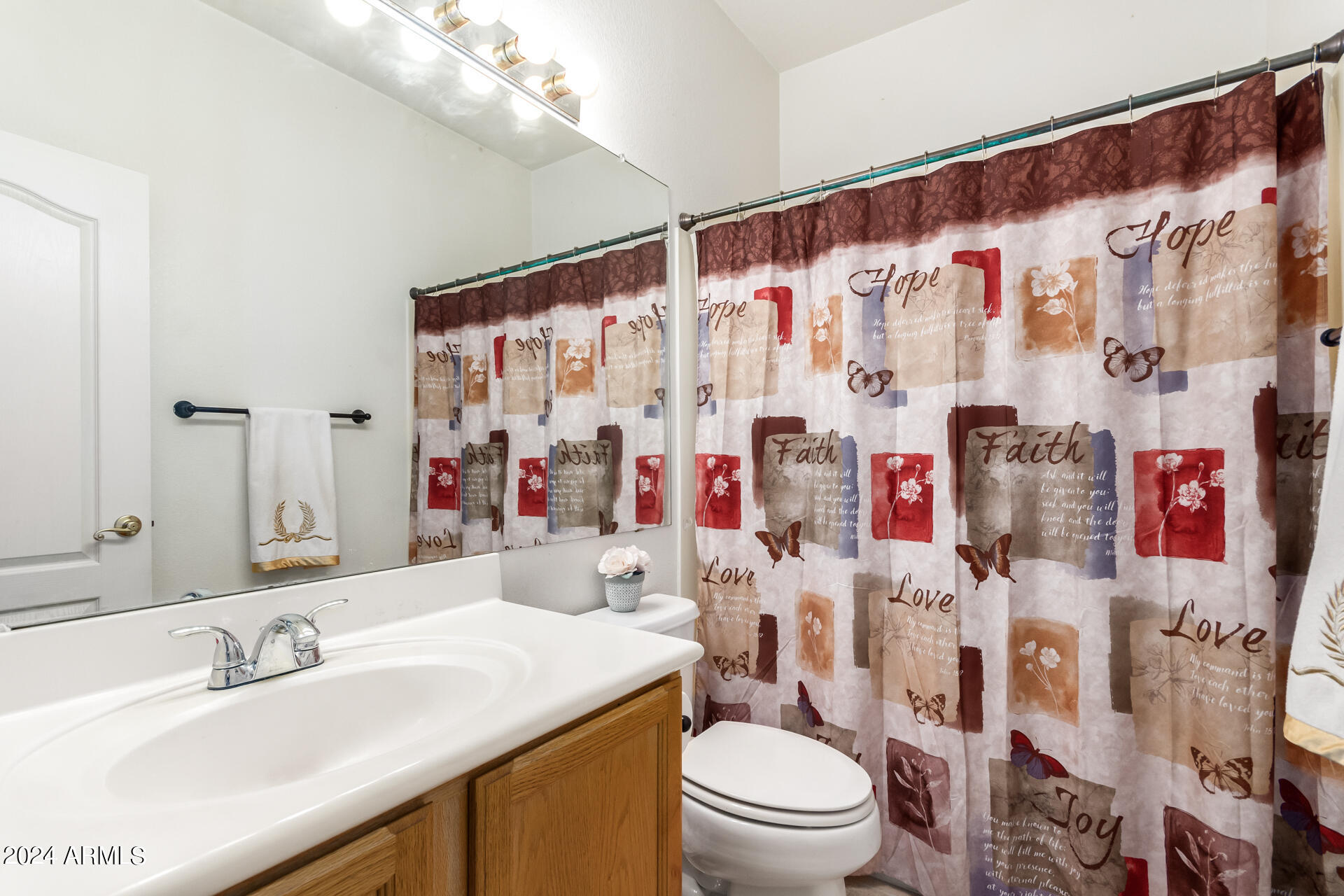 2539 E PARKSIDE Lane