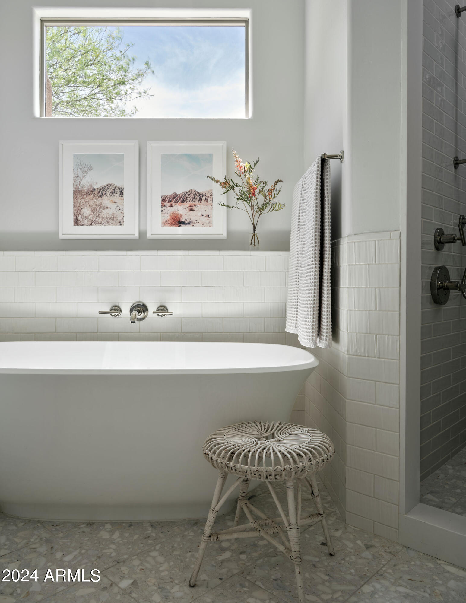 10430 N Crestview Drive