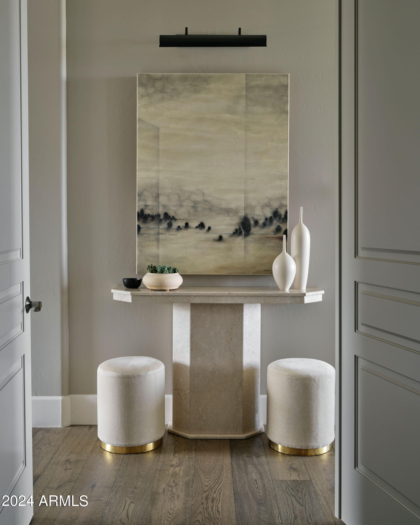 10430 N Crestview Drive