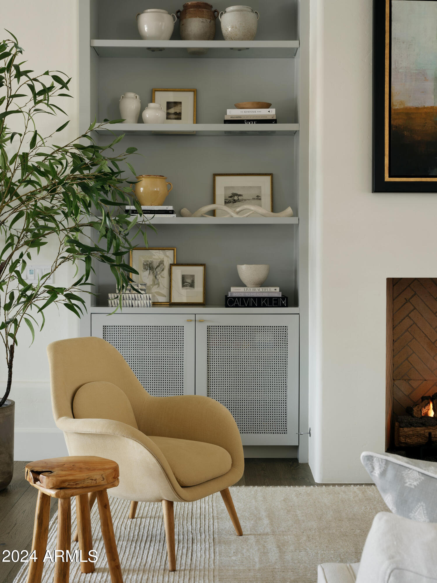 10430 N Crestview Drive