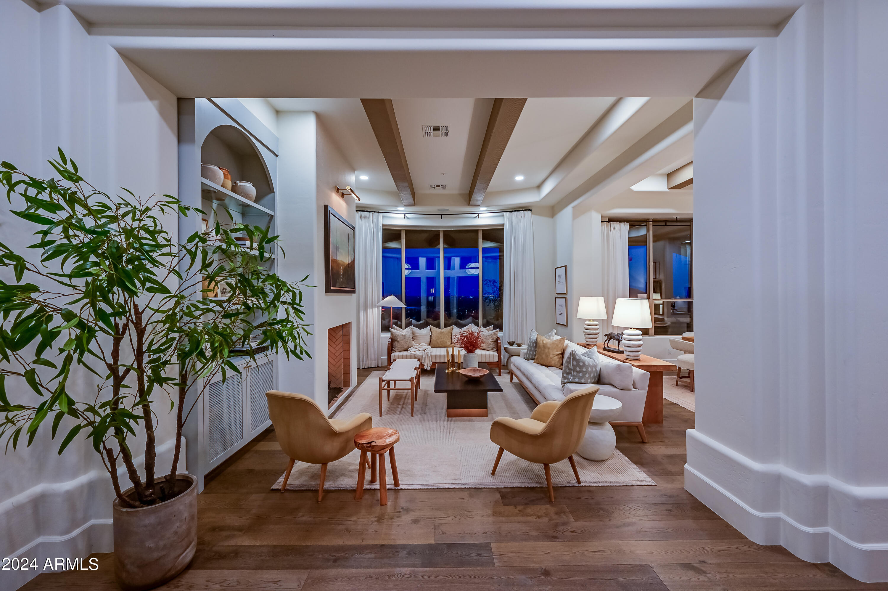 10430 N Crestview Drive