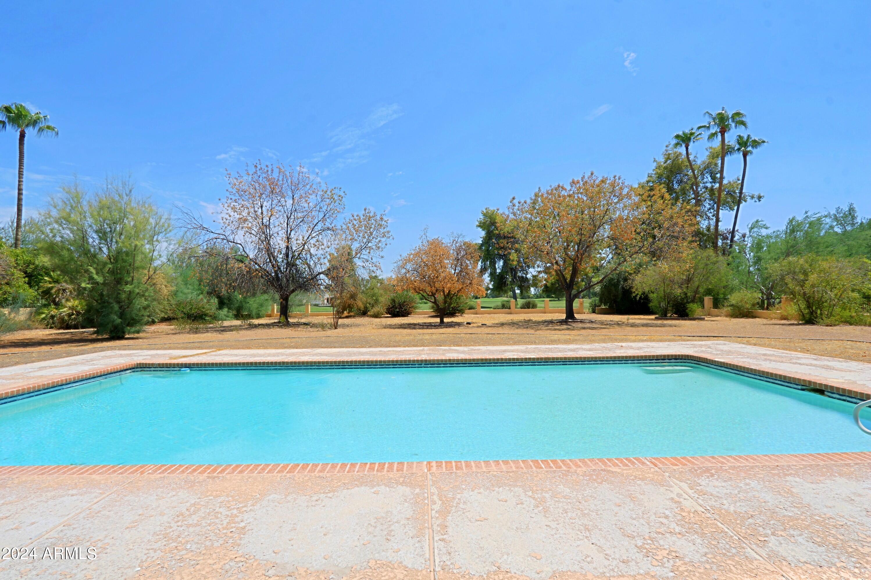 6801 E CABALLO Drive