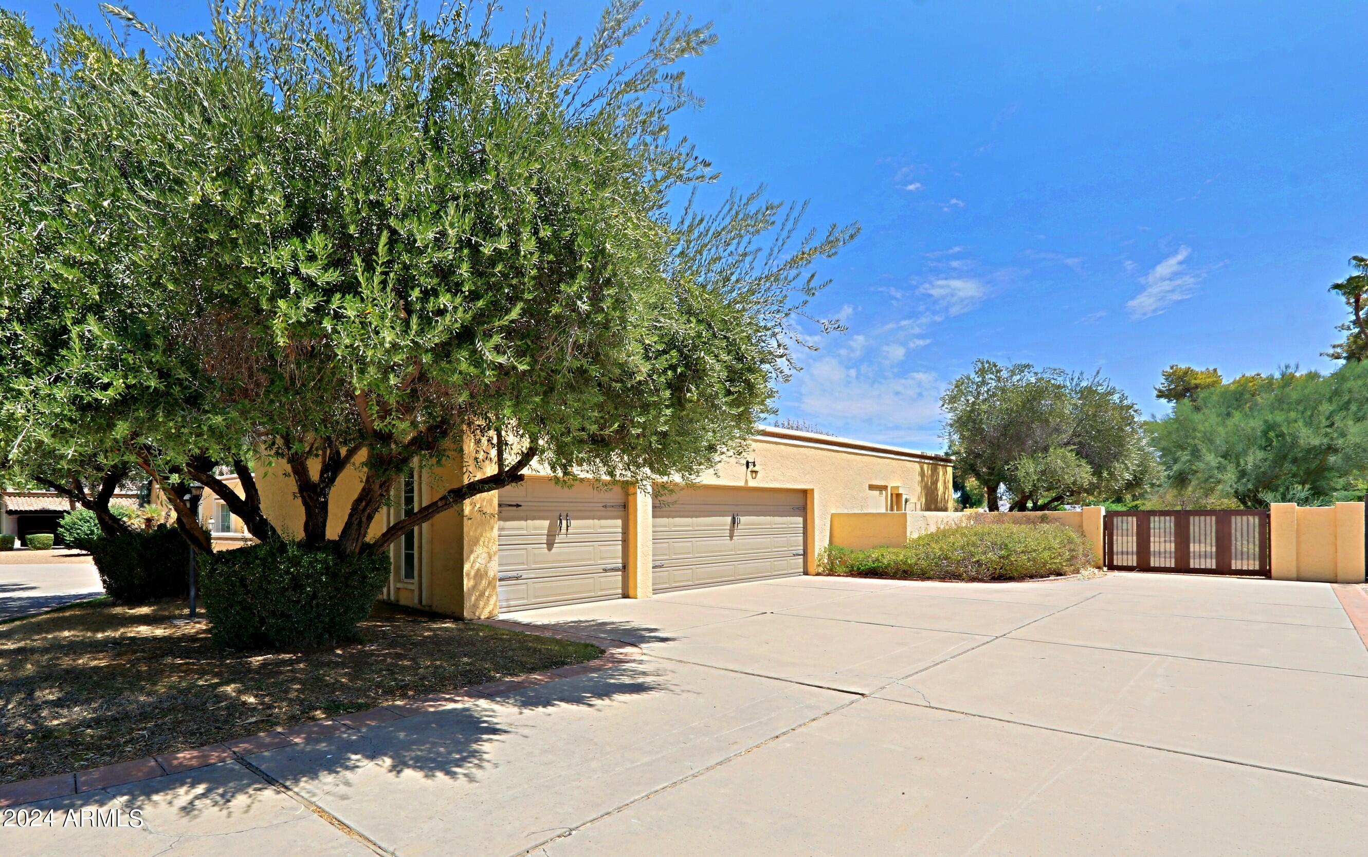 6801 E CABALLO Drive