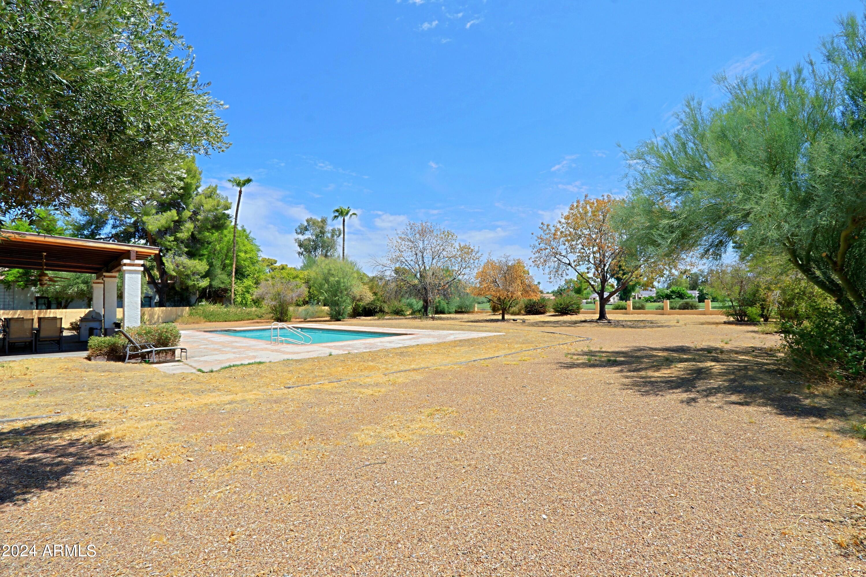 6801 E CABALLO Drive