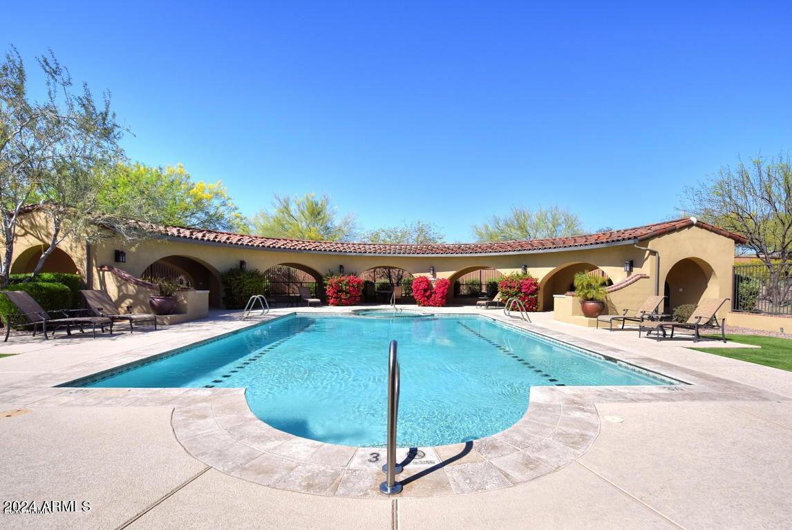 18650 N THOMPSON PEAK Parkway, 1016