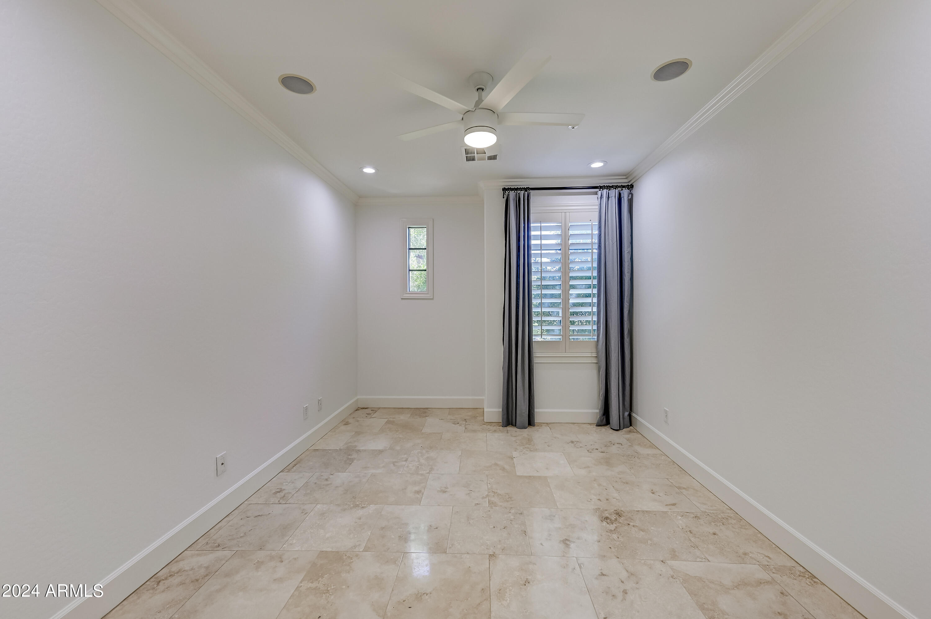 18650 N THOMPSON PEAK Parkway, 1016