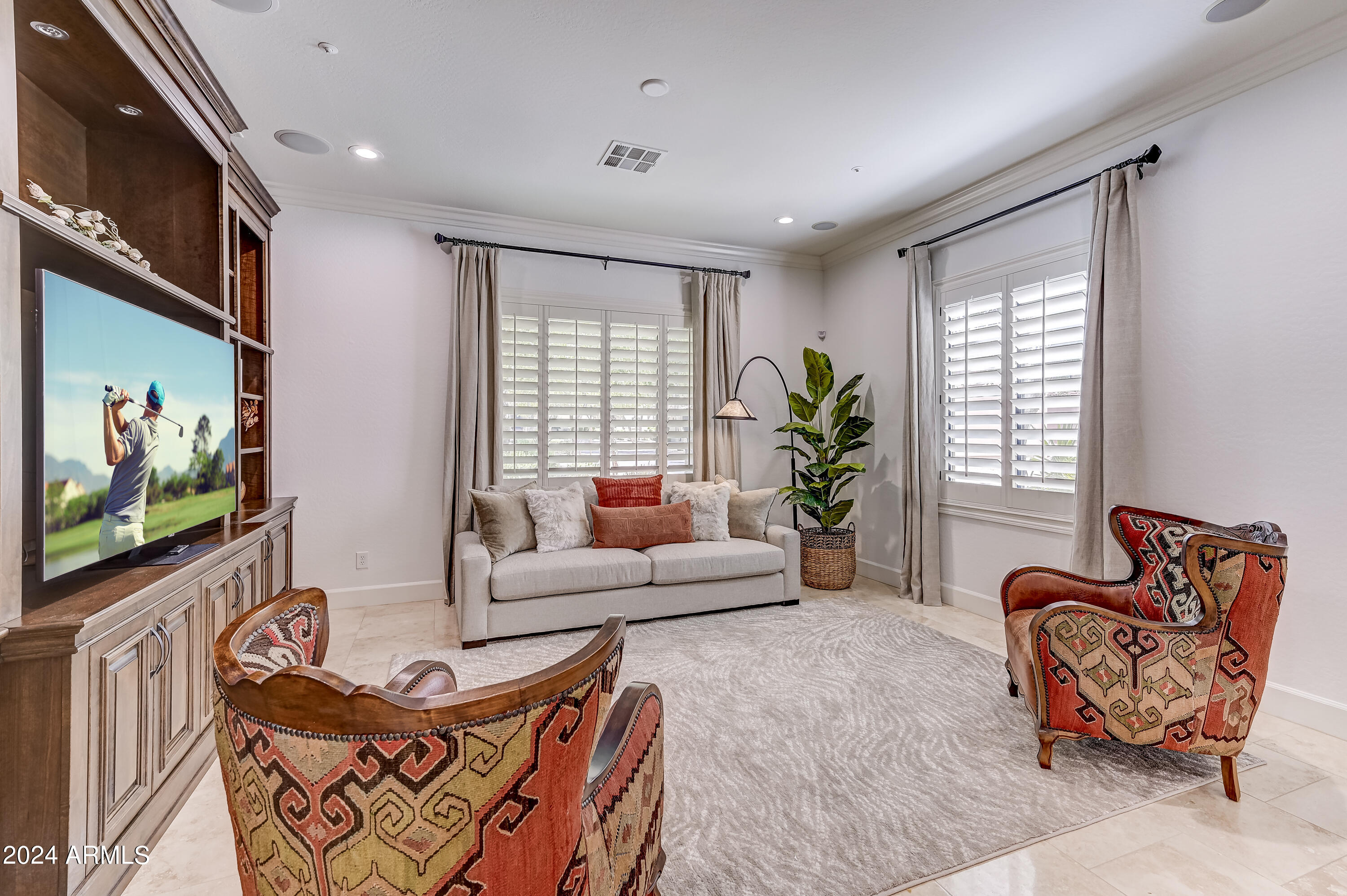 18650 N THOMPSON PEAK Parkway, 1016