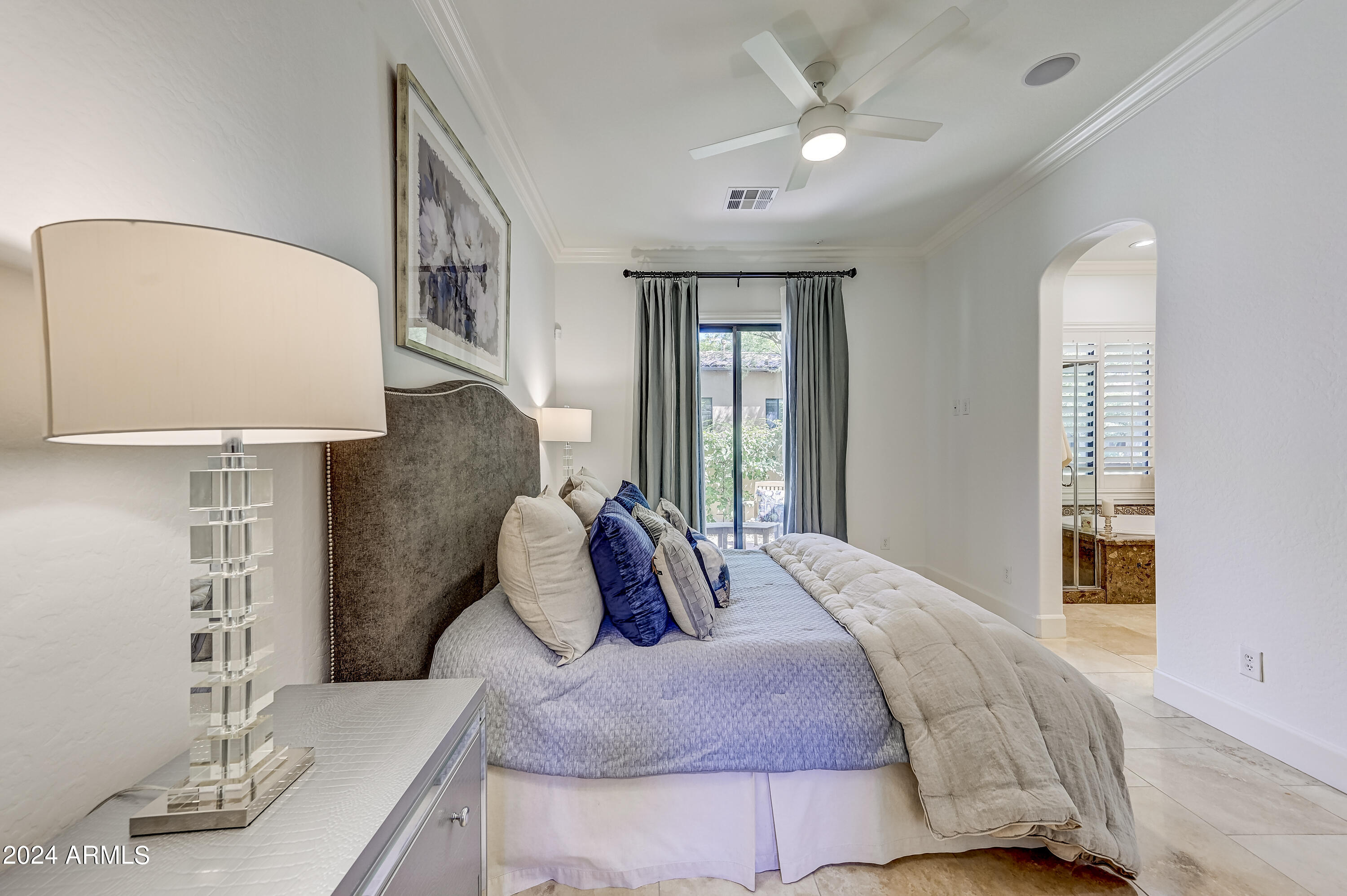 18650 N THOMPSON PEAK Parkway, 1016