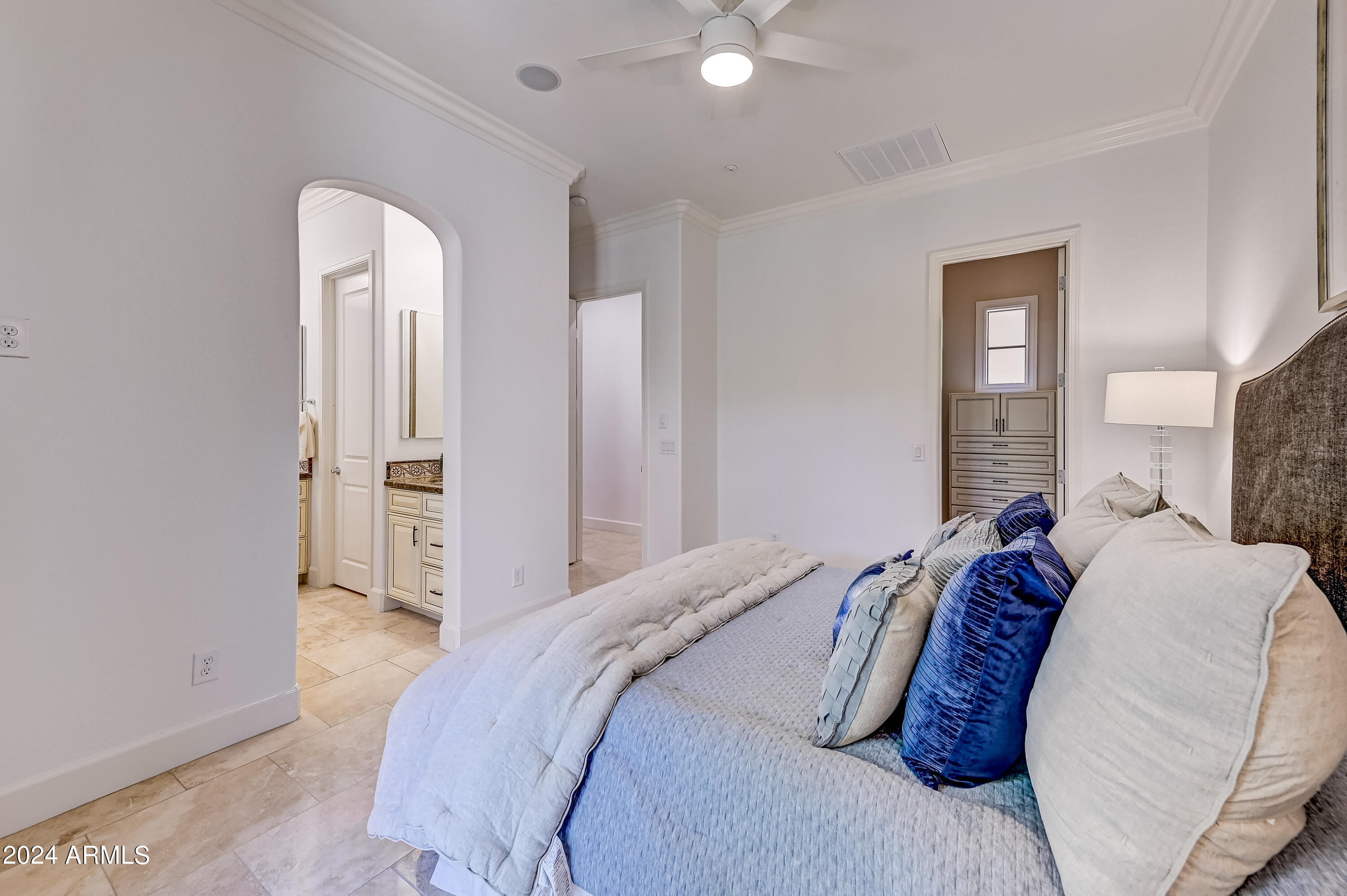 18650 N THOMPSON PEAK Parkway, 1016