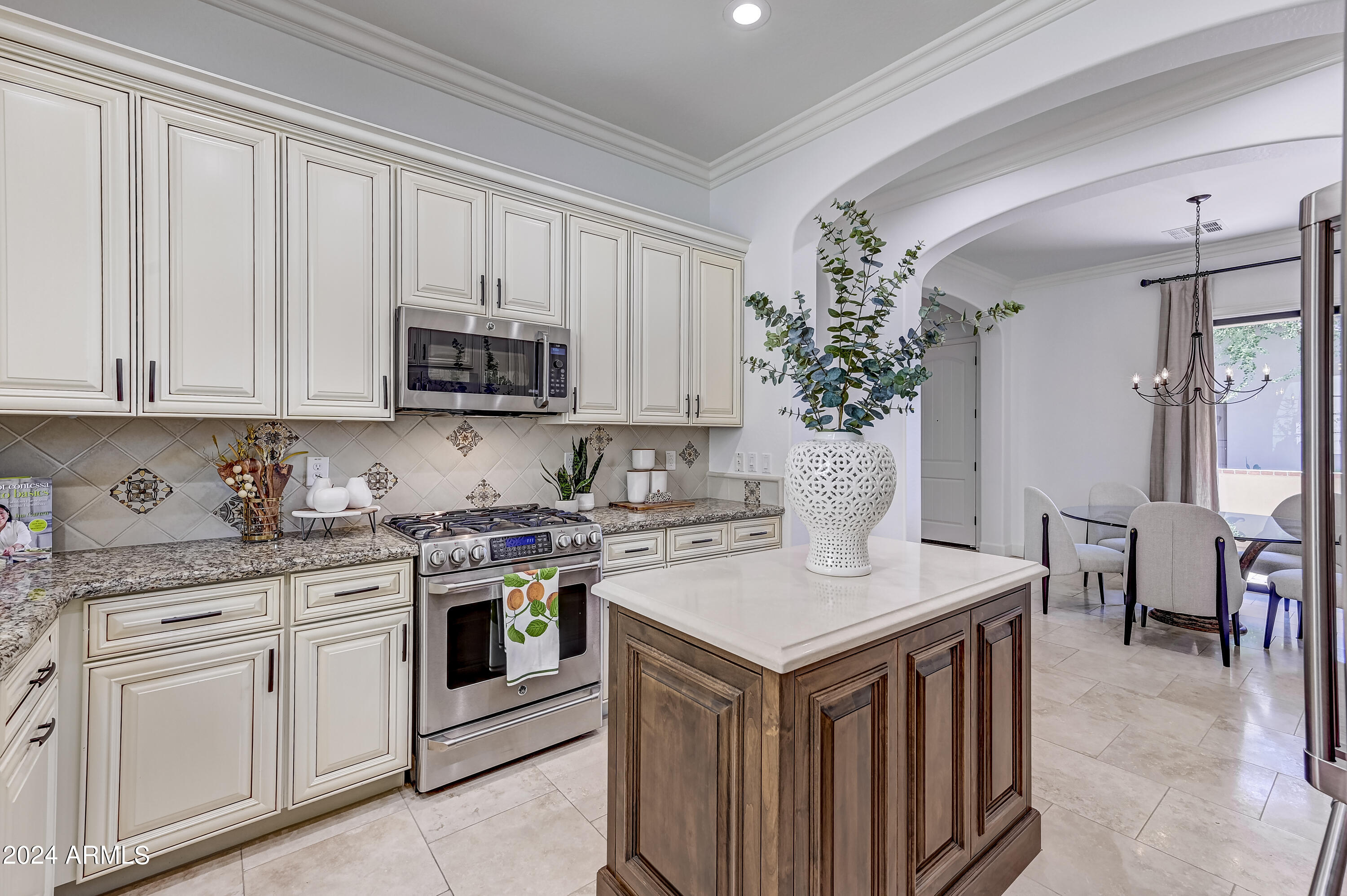 18650 N THOMPSON PEAK Parkway, 1016