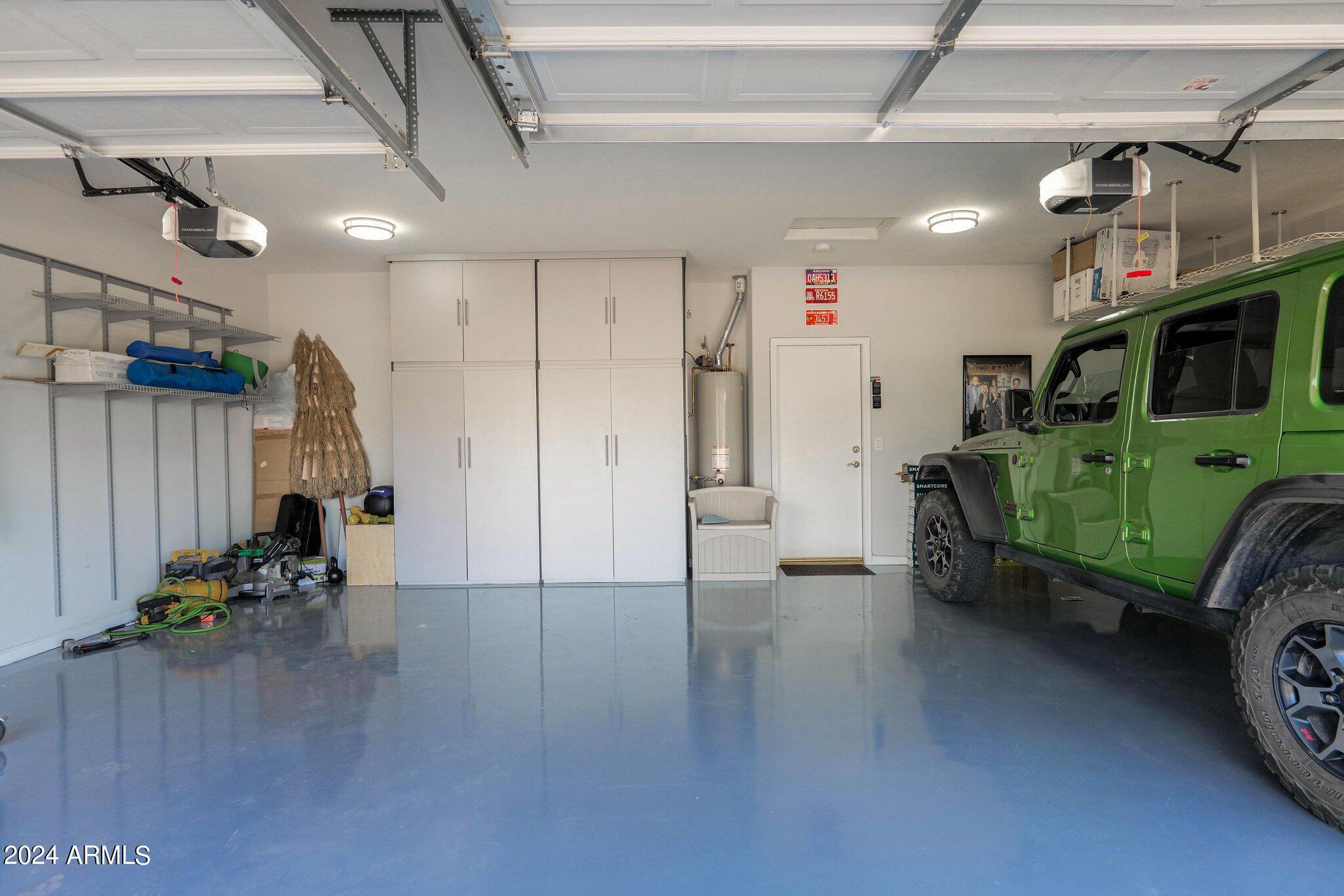 5221 E THUNDER HAWK Road