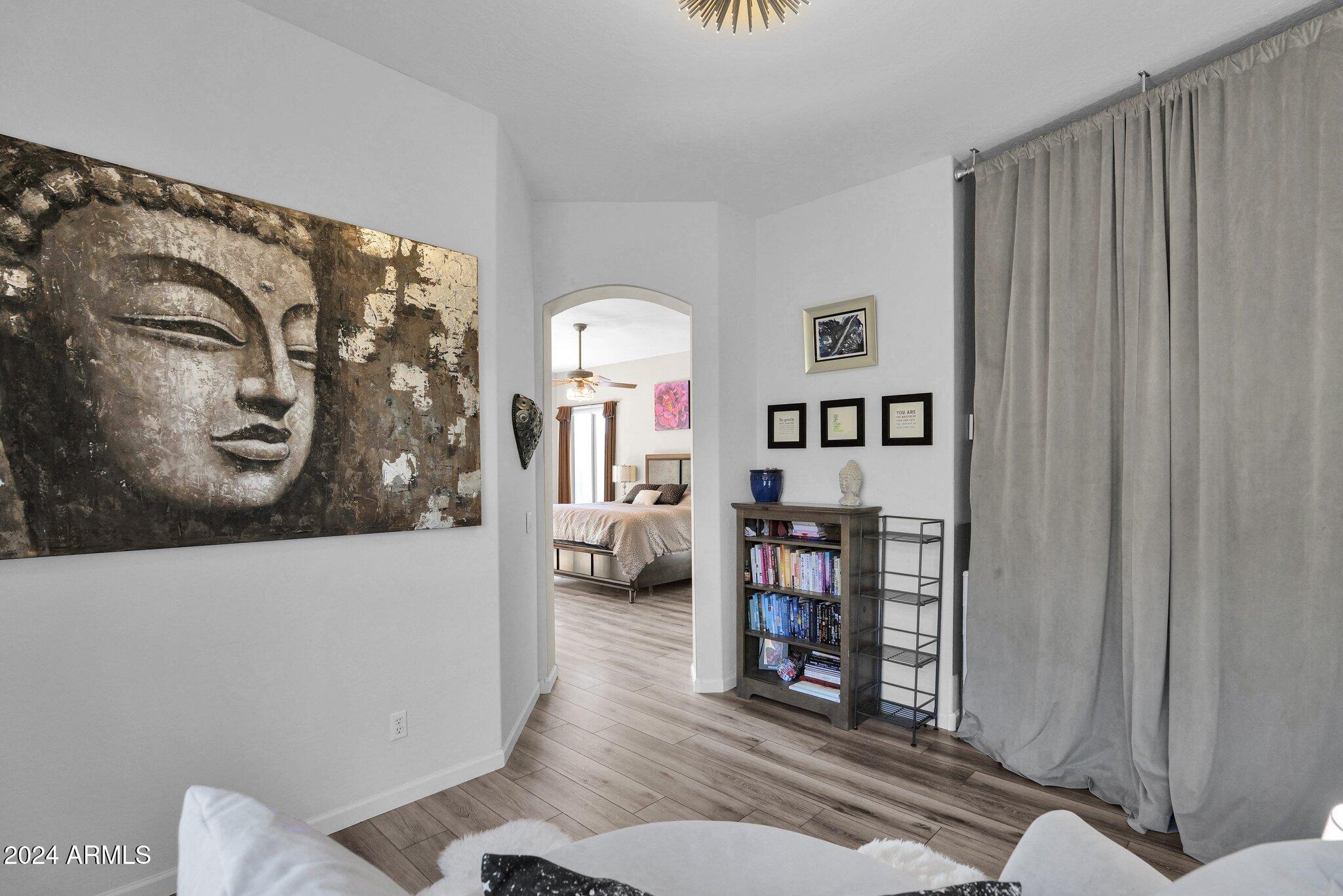 5221 E THUNDER HAWK Road