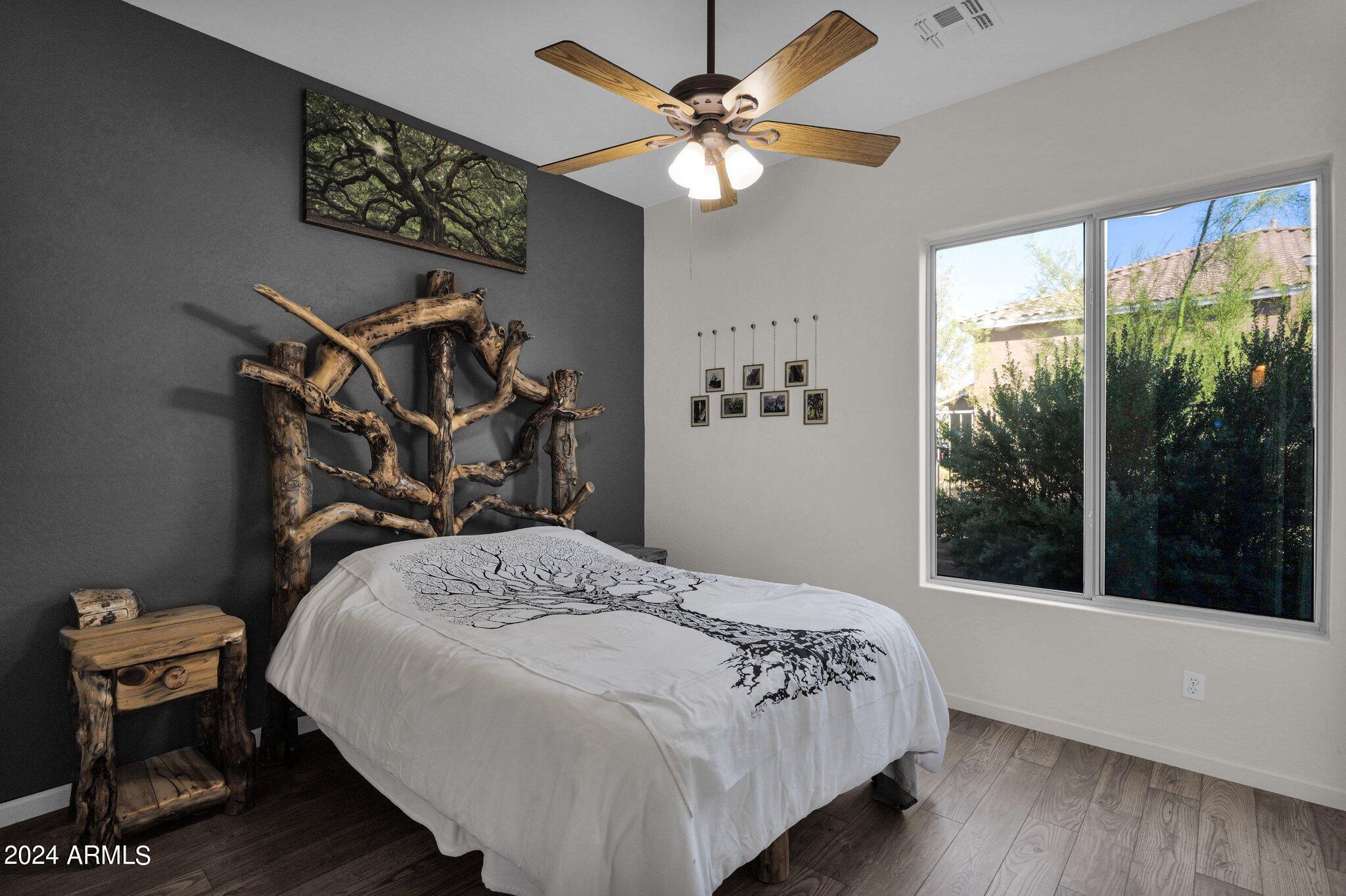 5221 E THUNDER HAWK Road