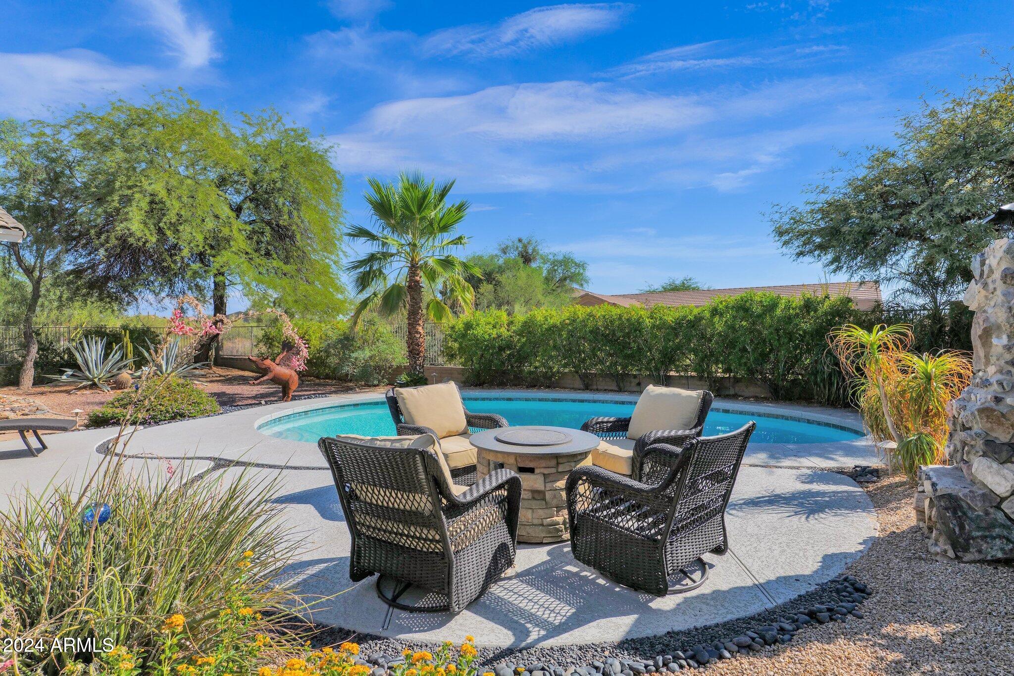 5221 E THUNDER HAWK Road