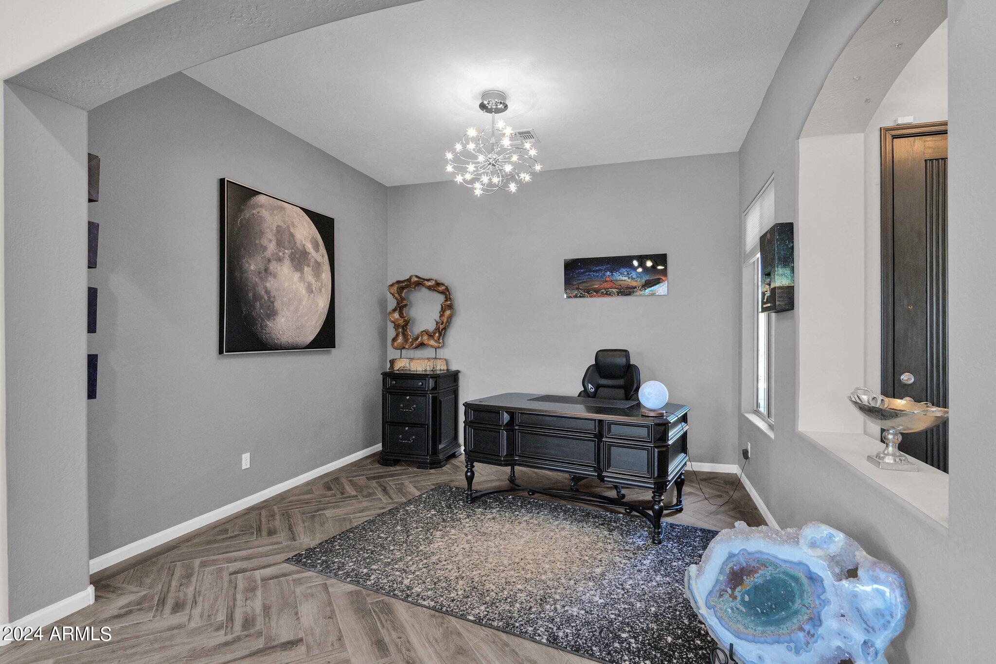 5221 E THUNDER HAWK Road