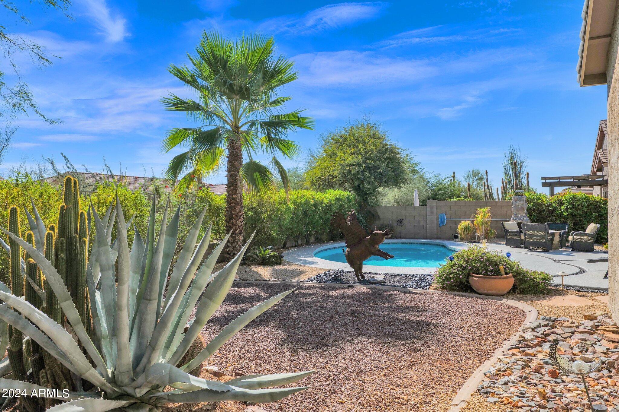 5221 E THUNDER HAWK Road