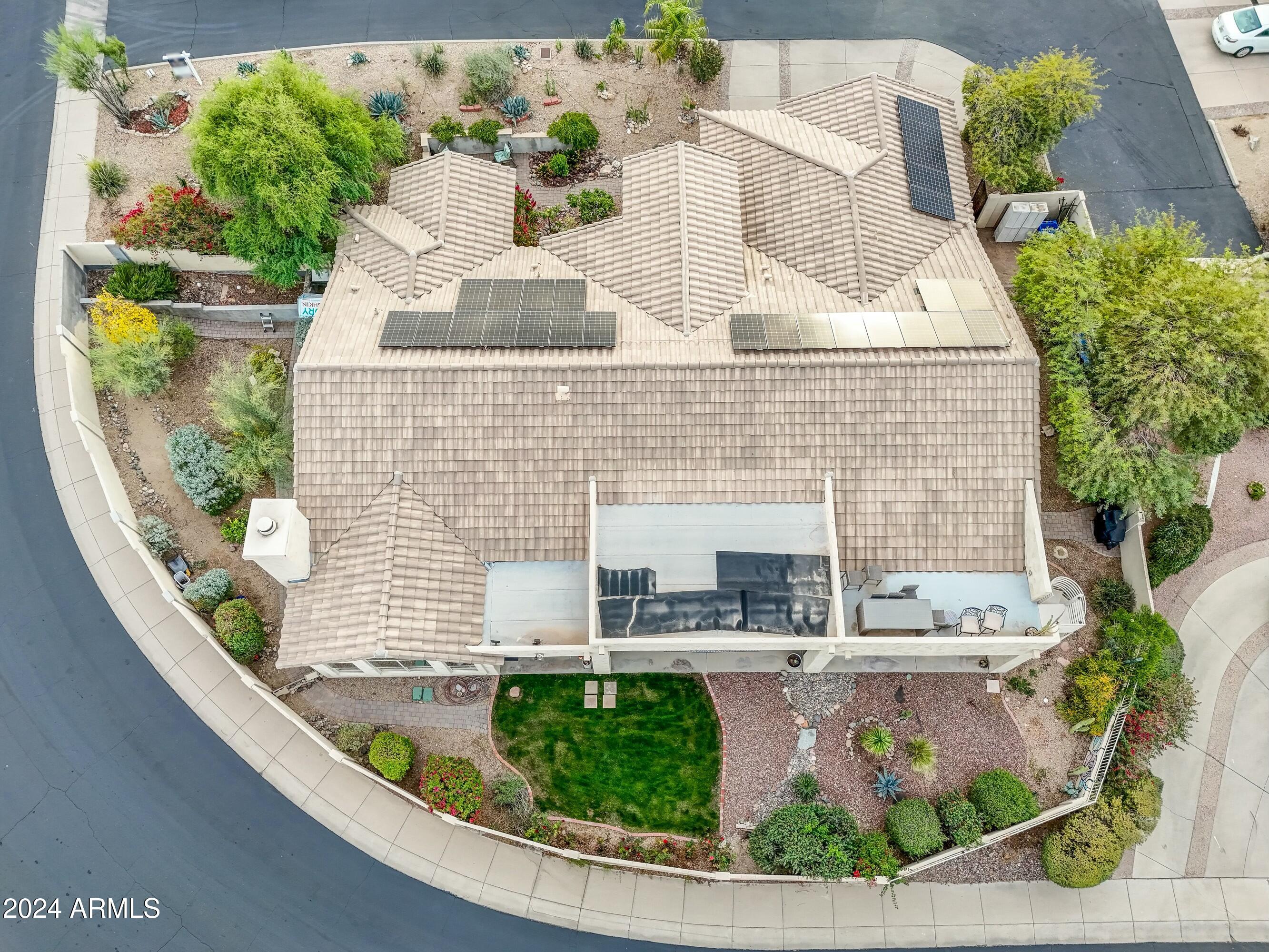 1550 E REDFIELD Road