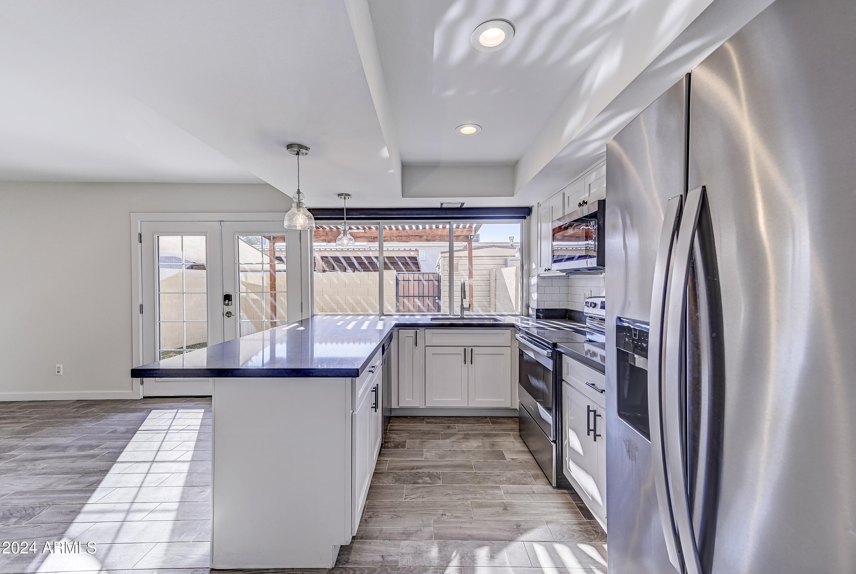 4336 N PARKWAY Avenue