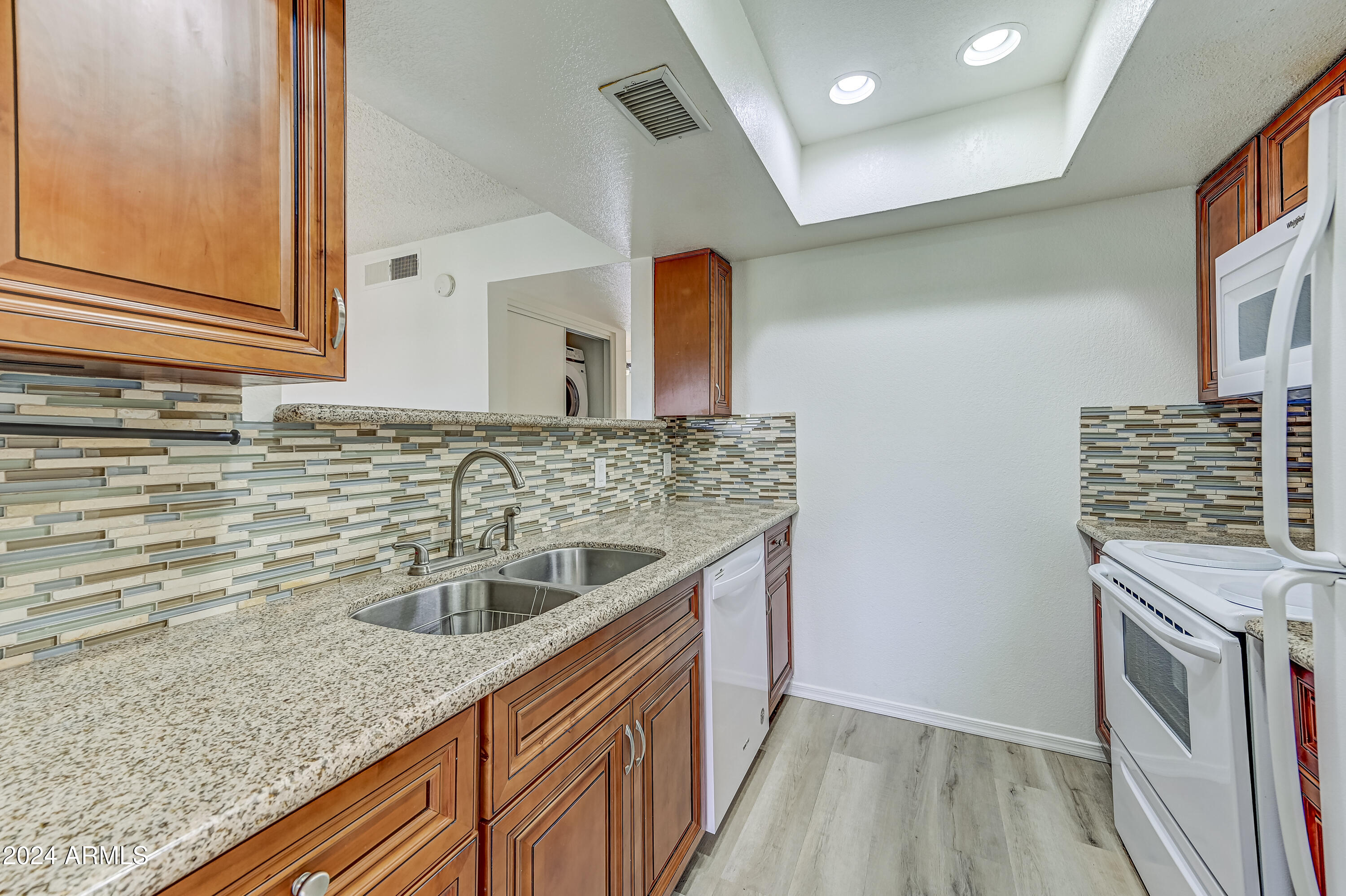 616 S HARDY Drive, 233