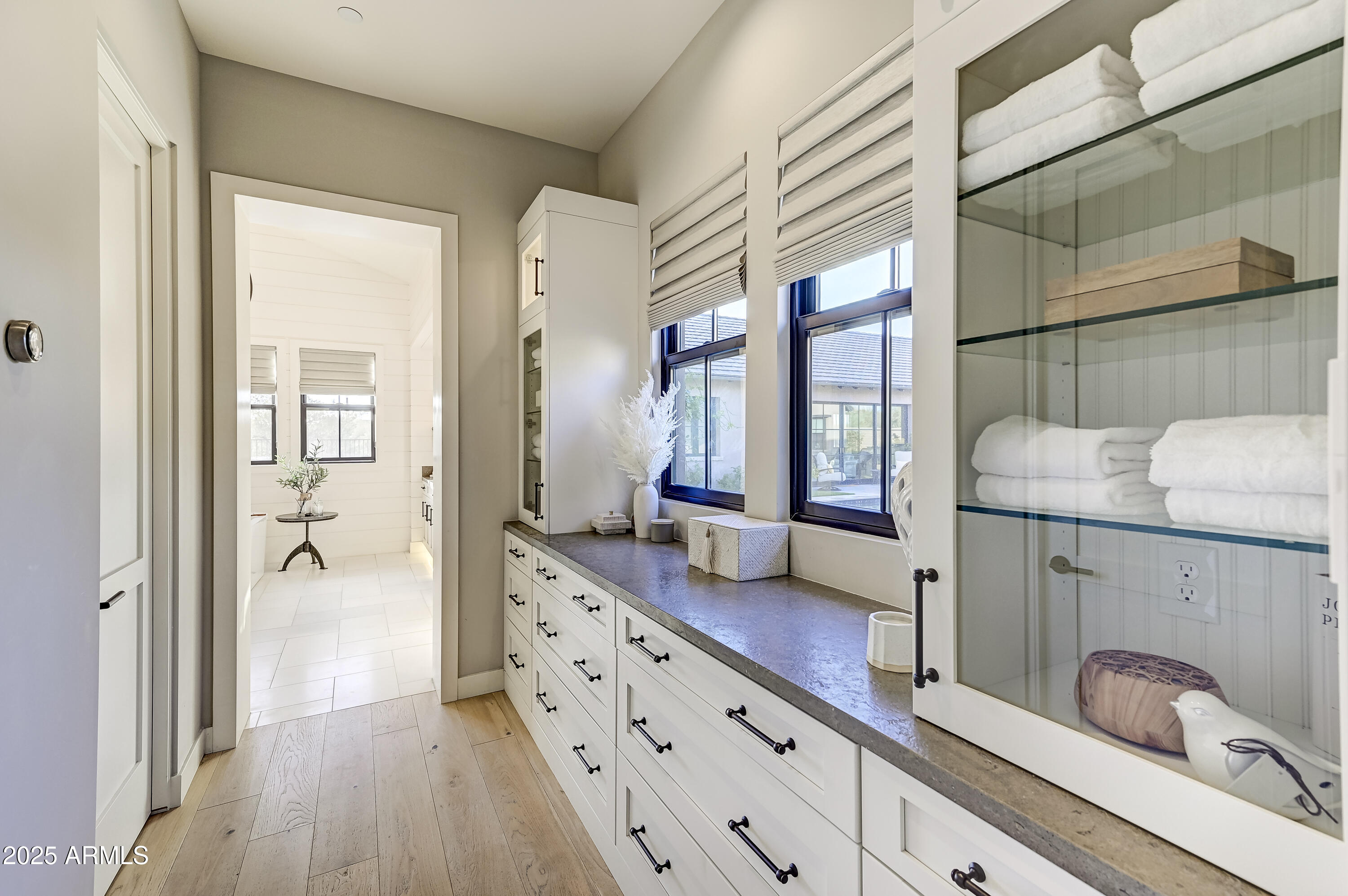 8760 E HACKAMORE Drive