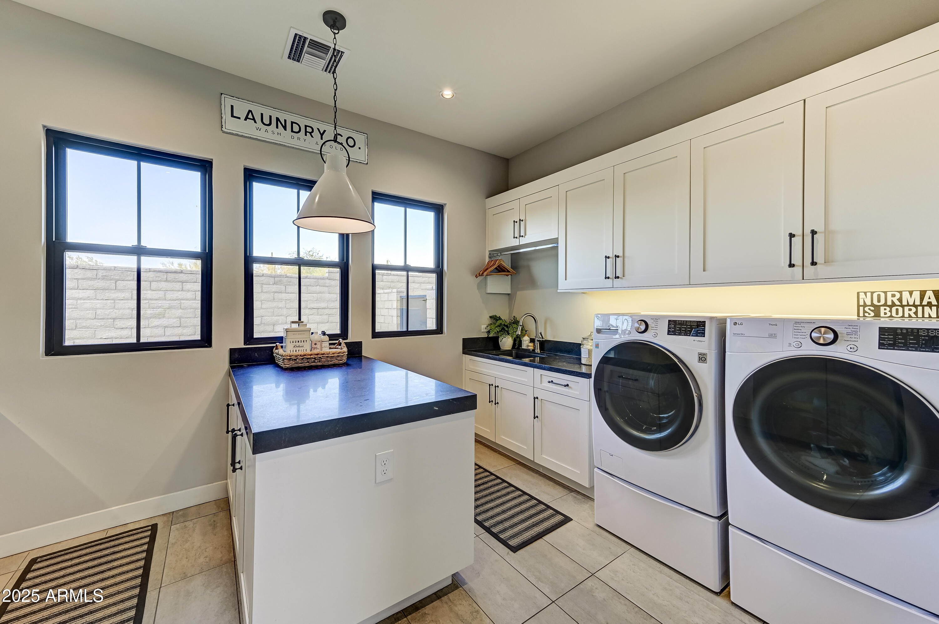 8760 E HACKAMORE Drive