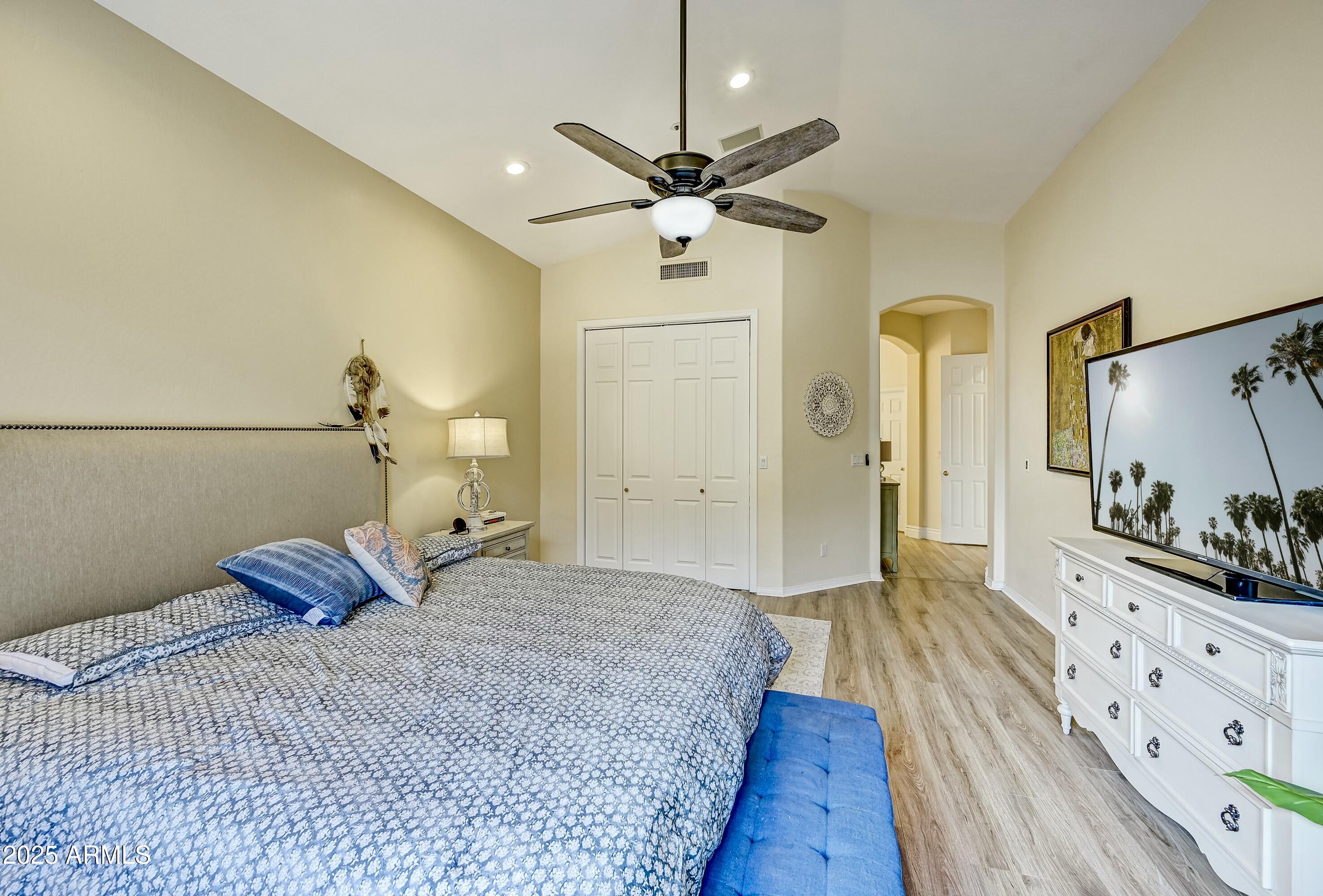 11919 E Del Timbre Drive