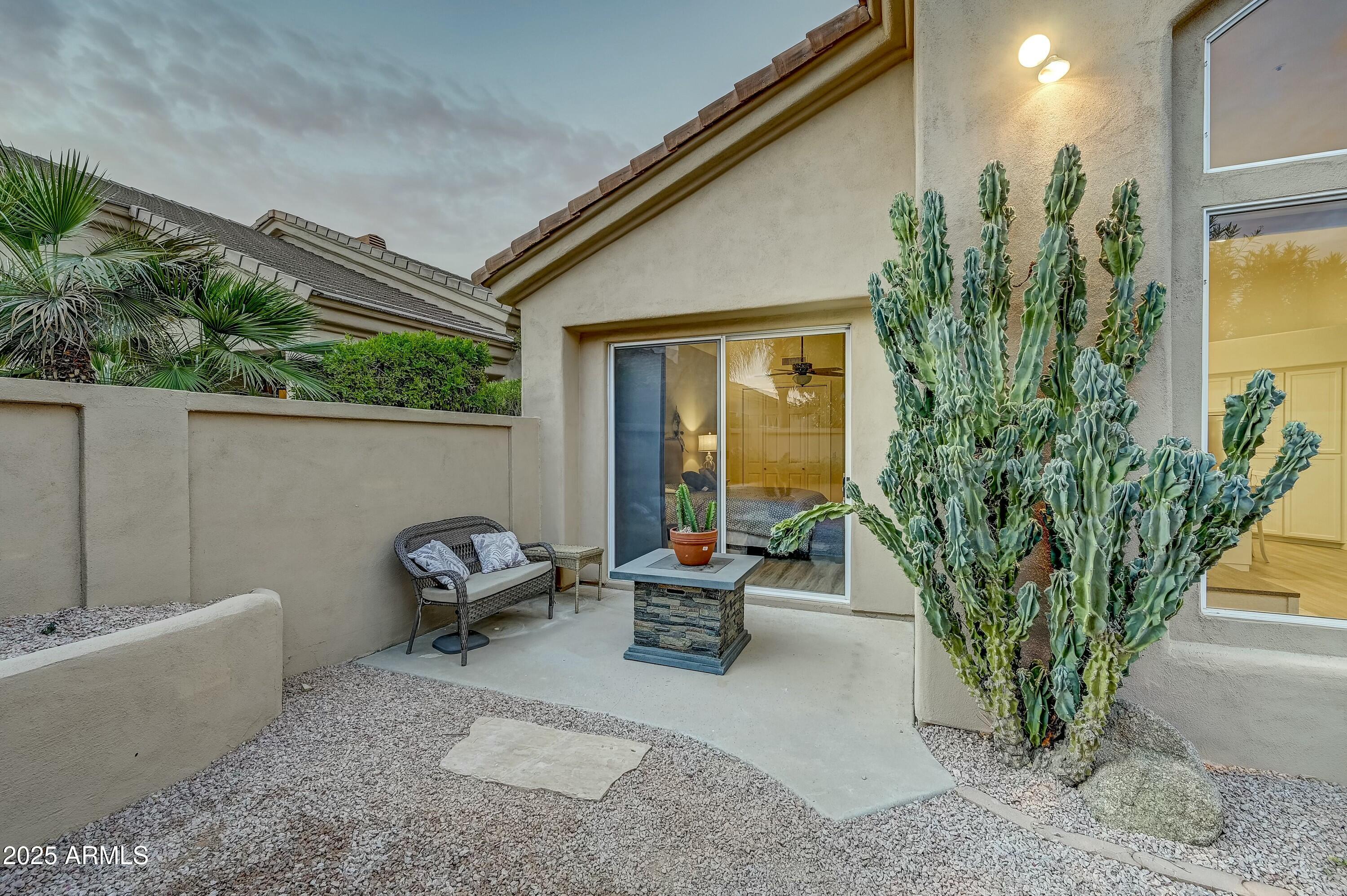 11919 E Del Timbre Drive