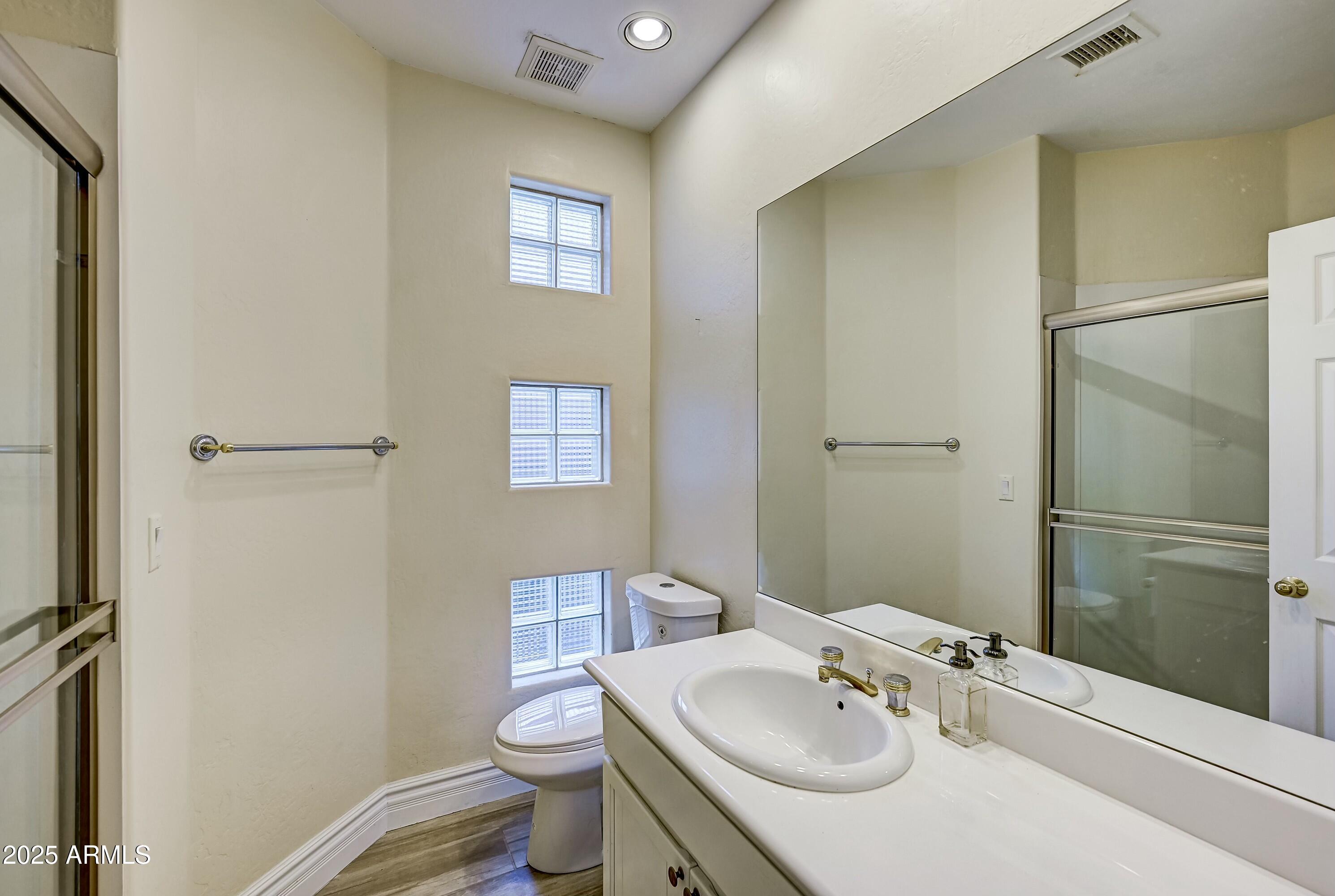 11919 E Del Timbre Drive