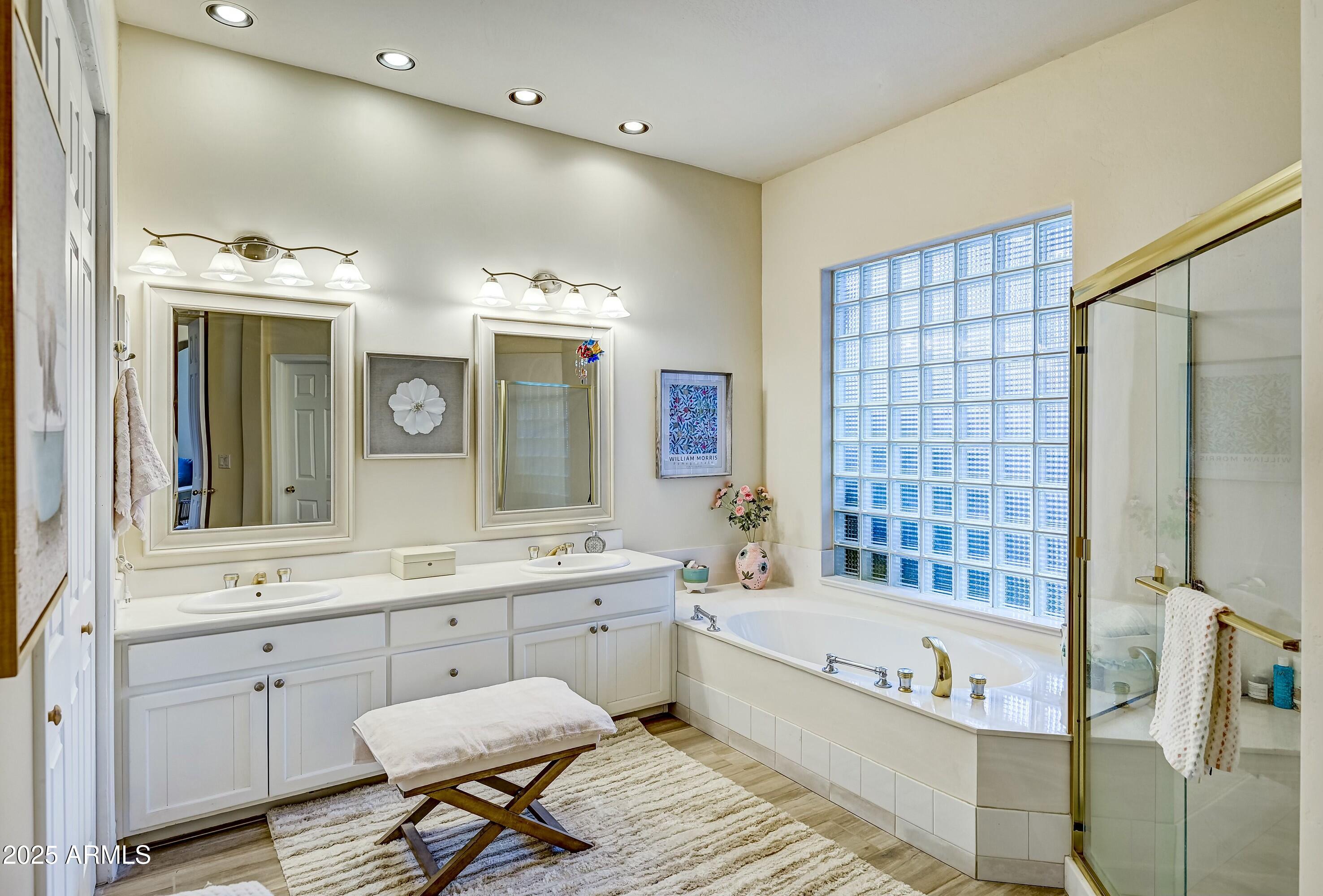 11919 E Del Timbre Drive