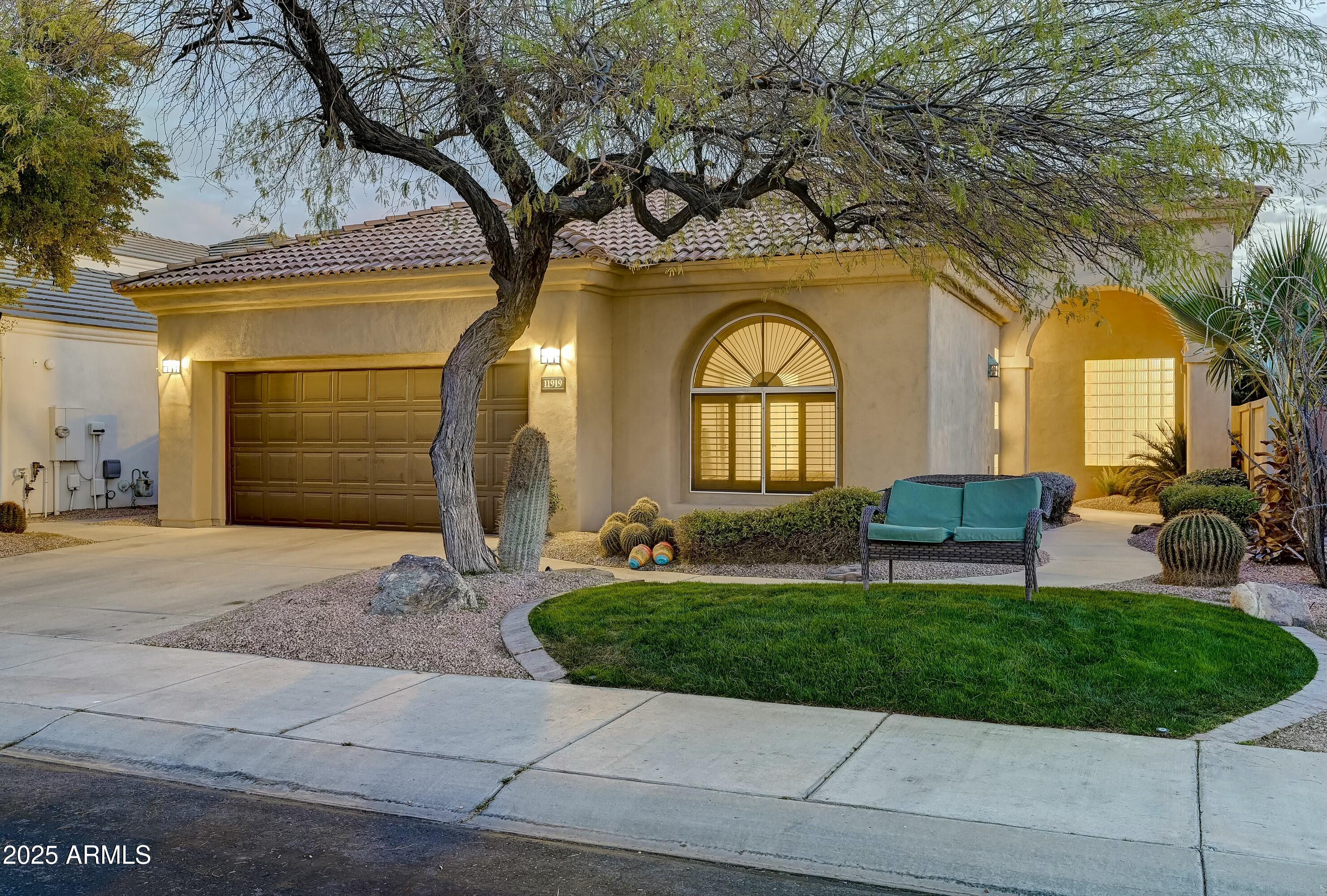 11919 E Del Timbre Drive