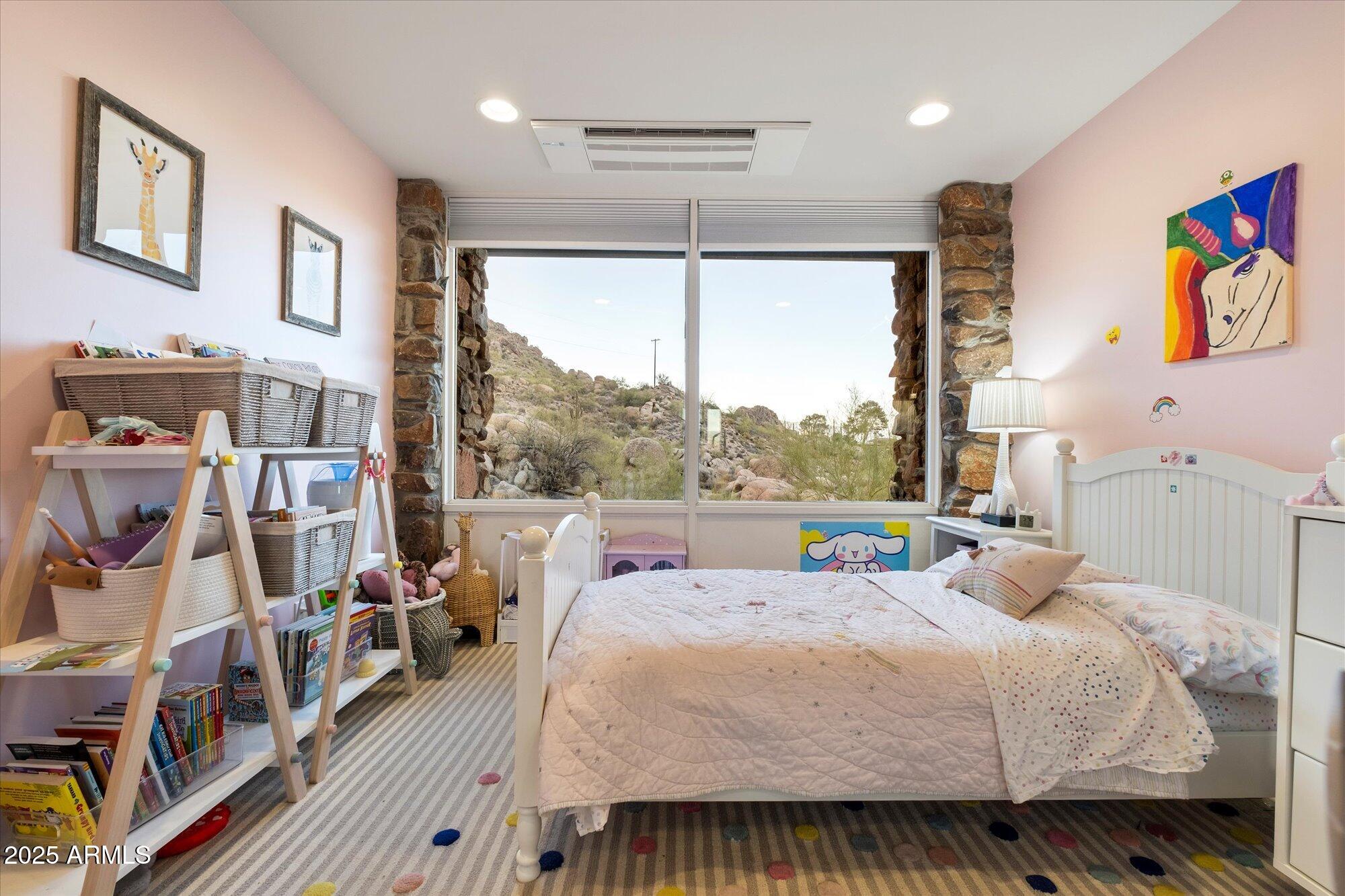 7078 E Stagecoach Pass Road