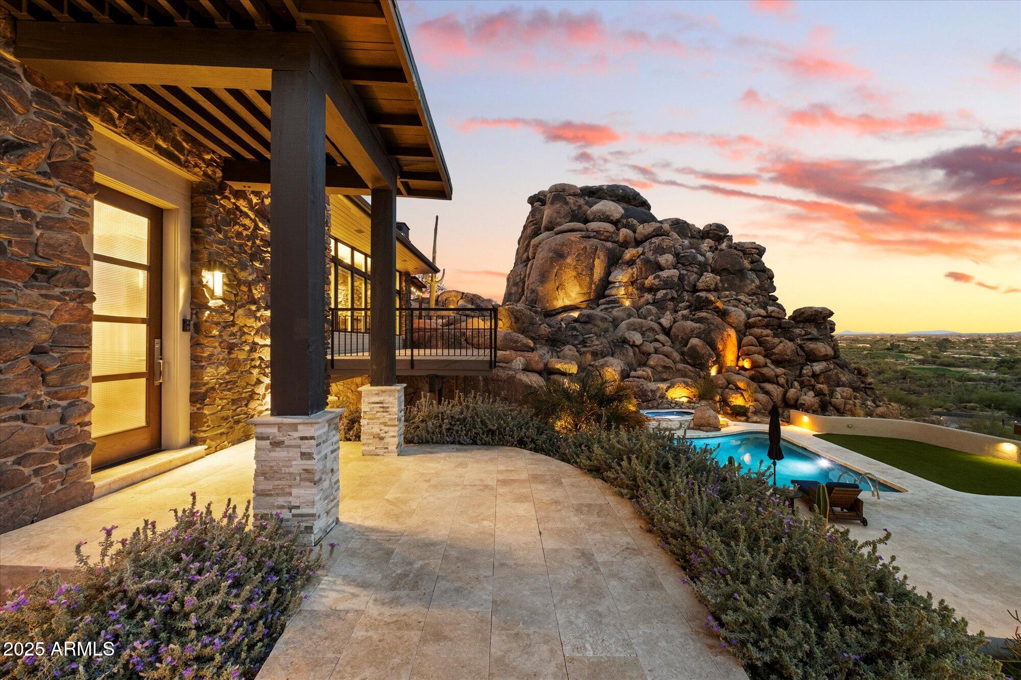 7078 E Stagecoach Pass Road