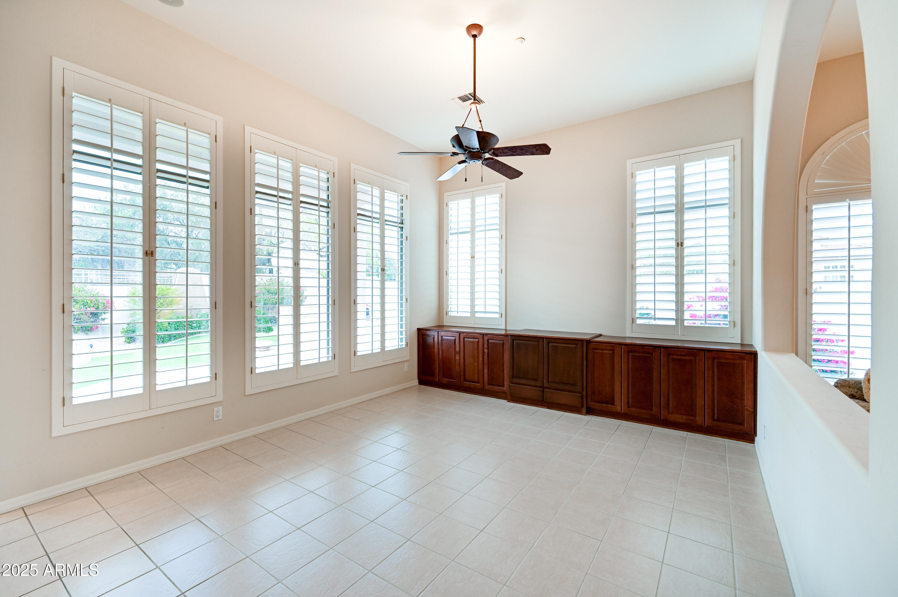 7722 E Fledgling Drive