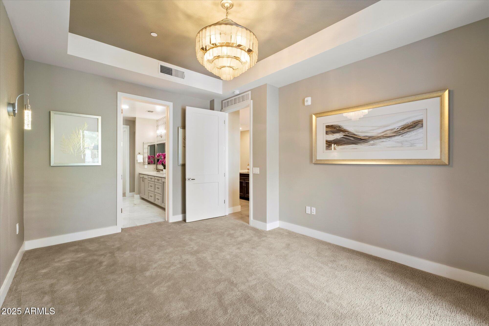 5250 E DEER VALLEY Drive, 206