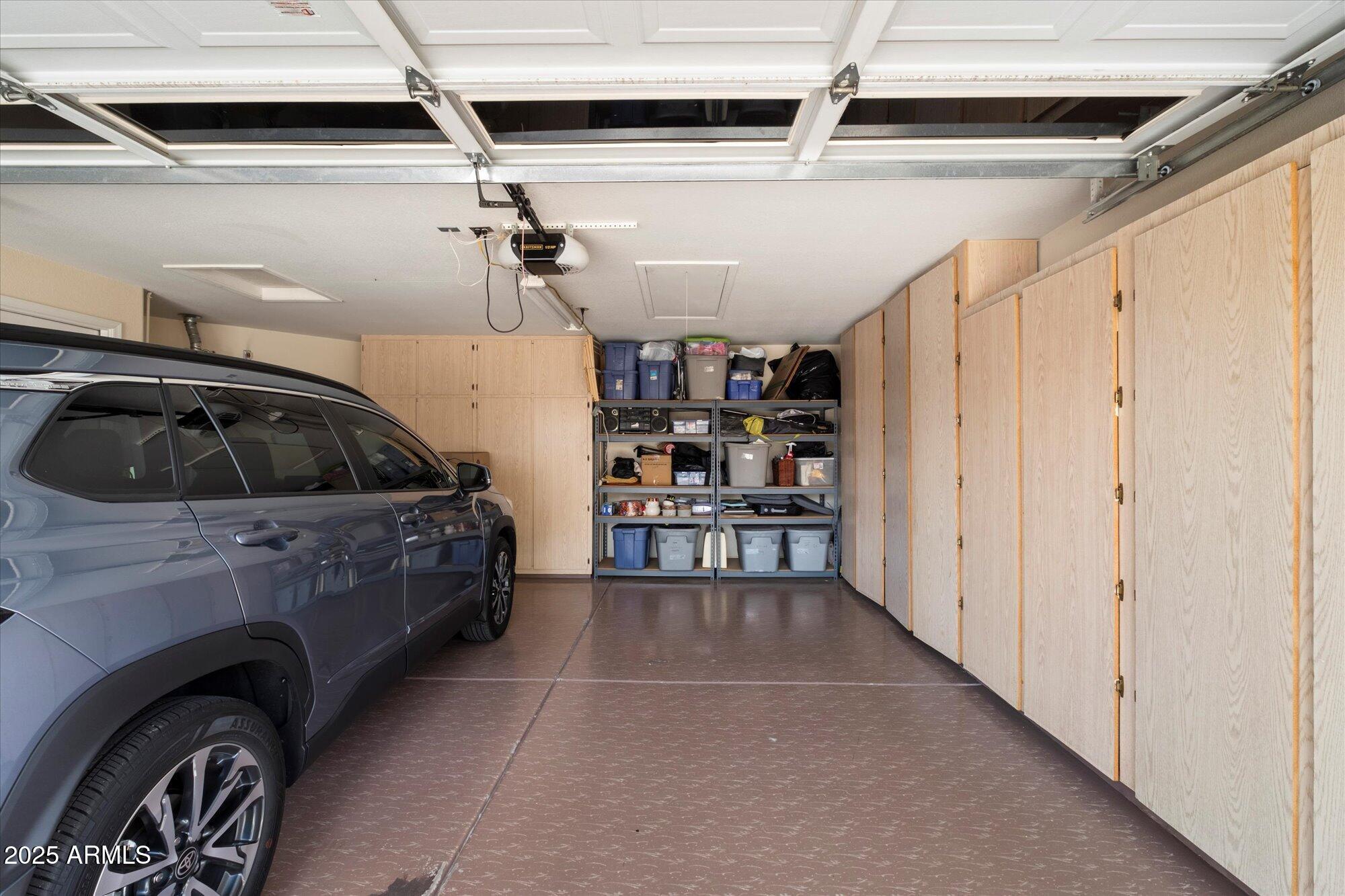 8546 W WESCOTT Drive