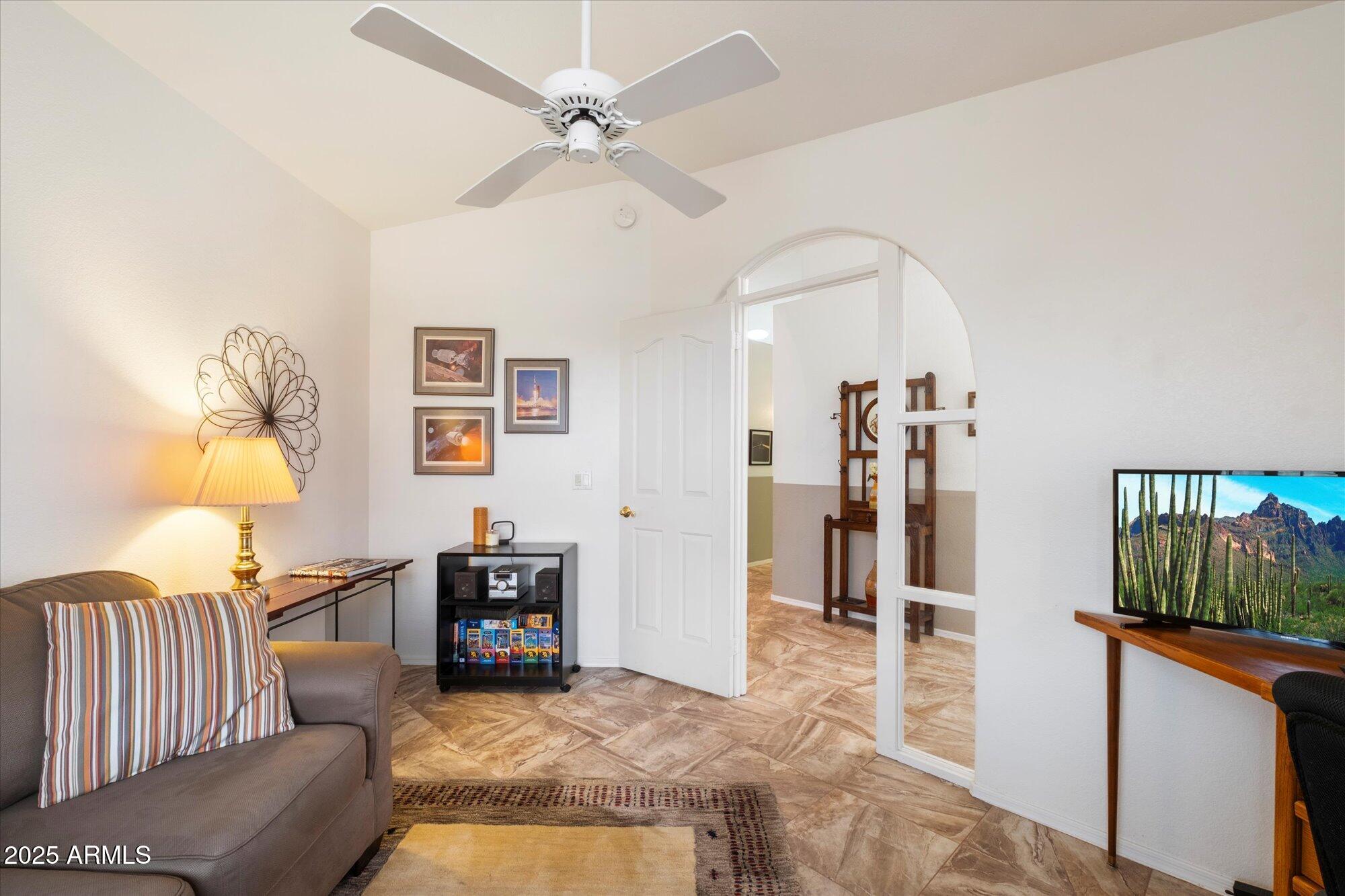 8546 W WESCOTT Drive